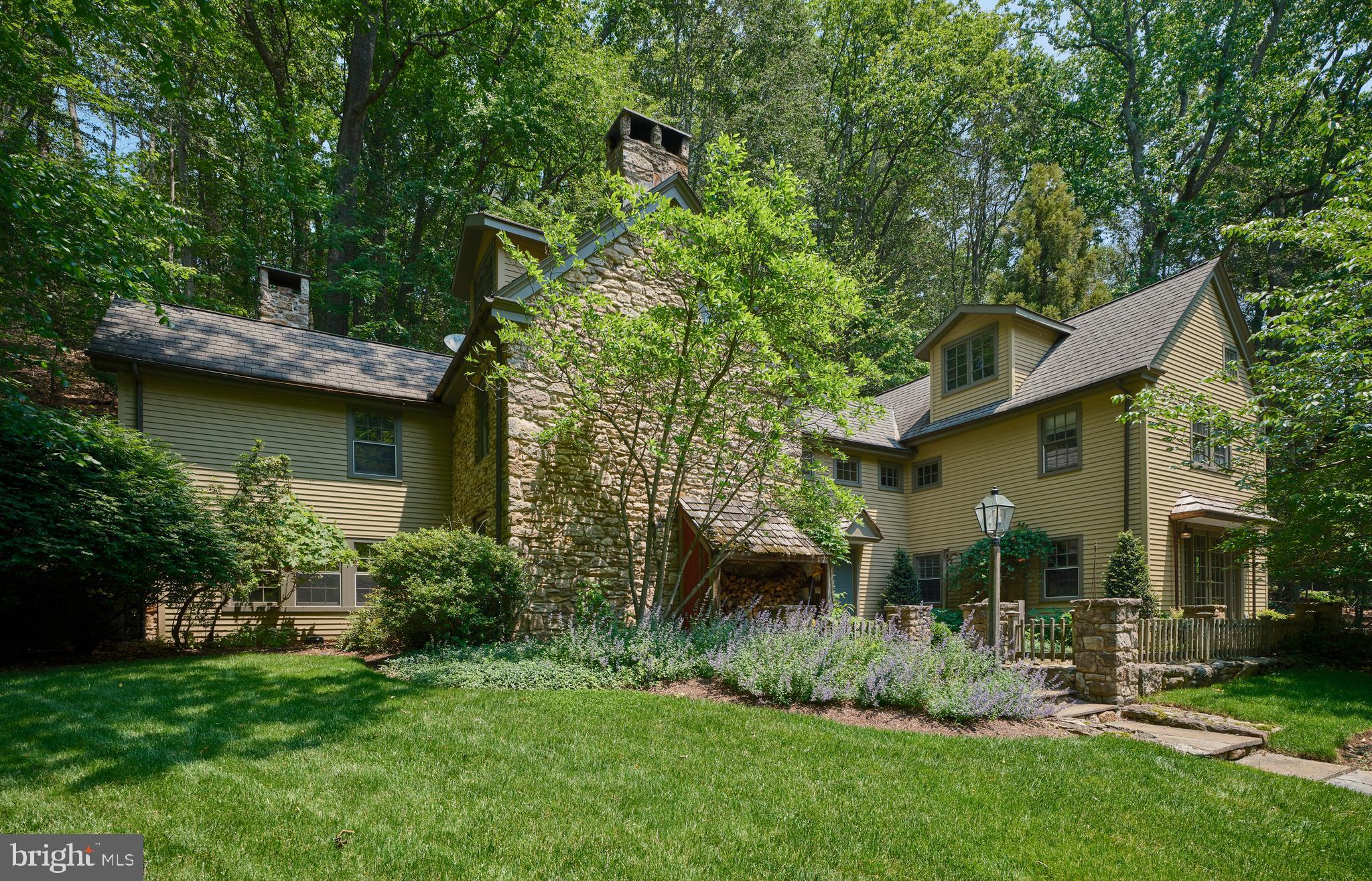 5960 HONEY HOLLOW ROAD