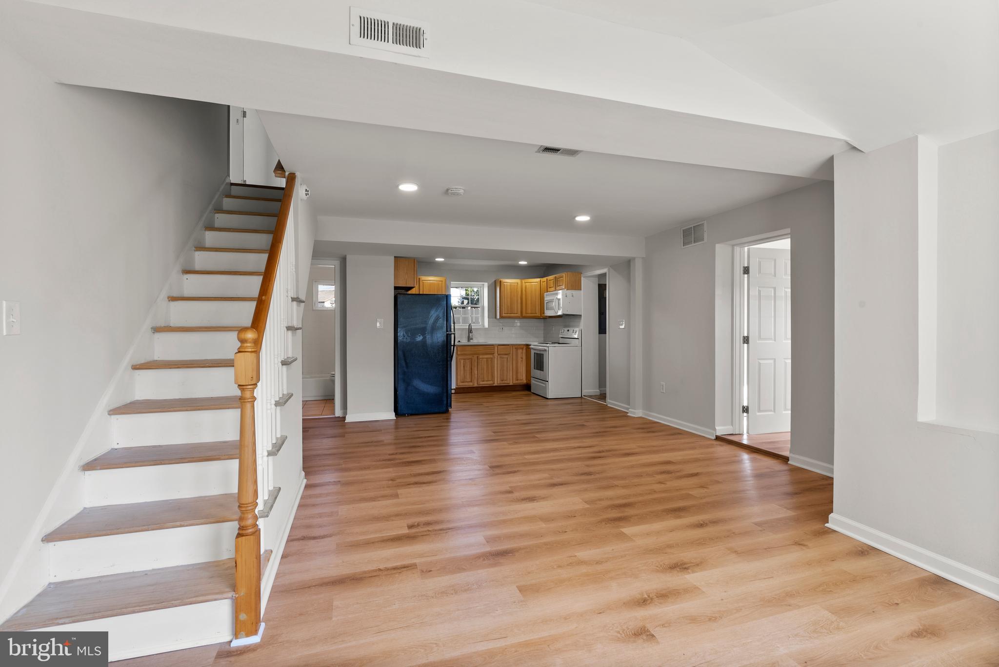 DUNDALK - Residential Lease