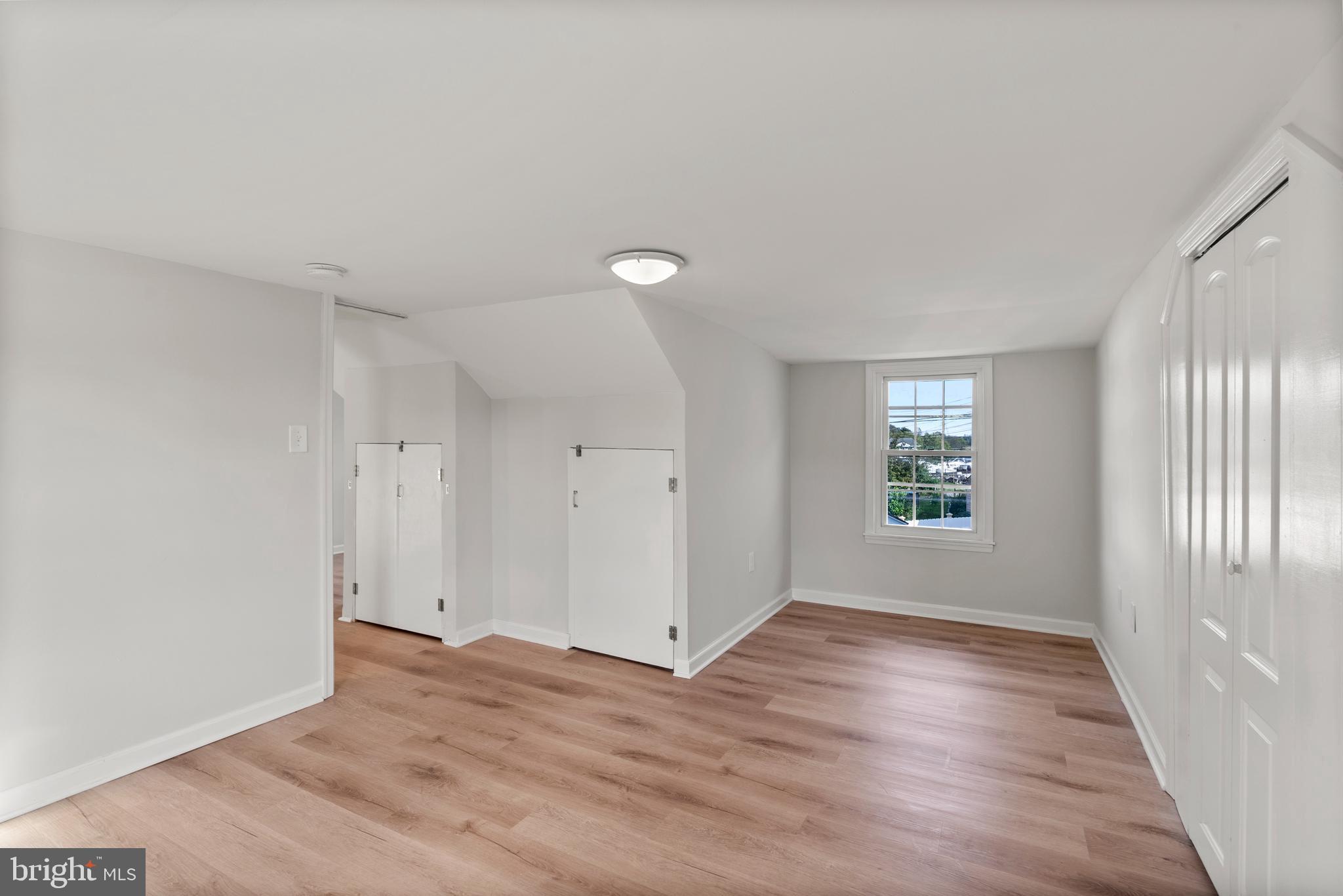 DUNDALK - Residential Lease