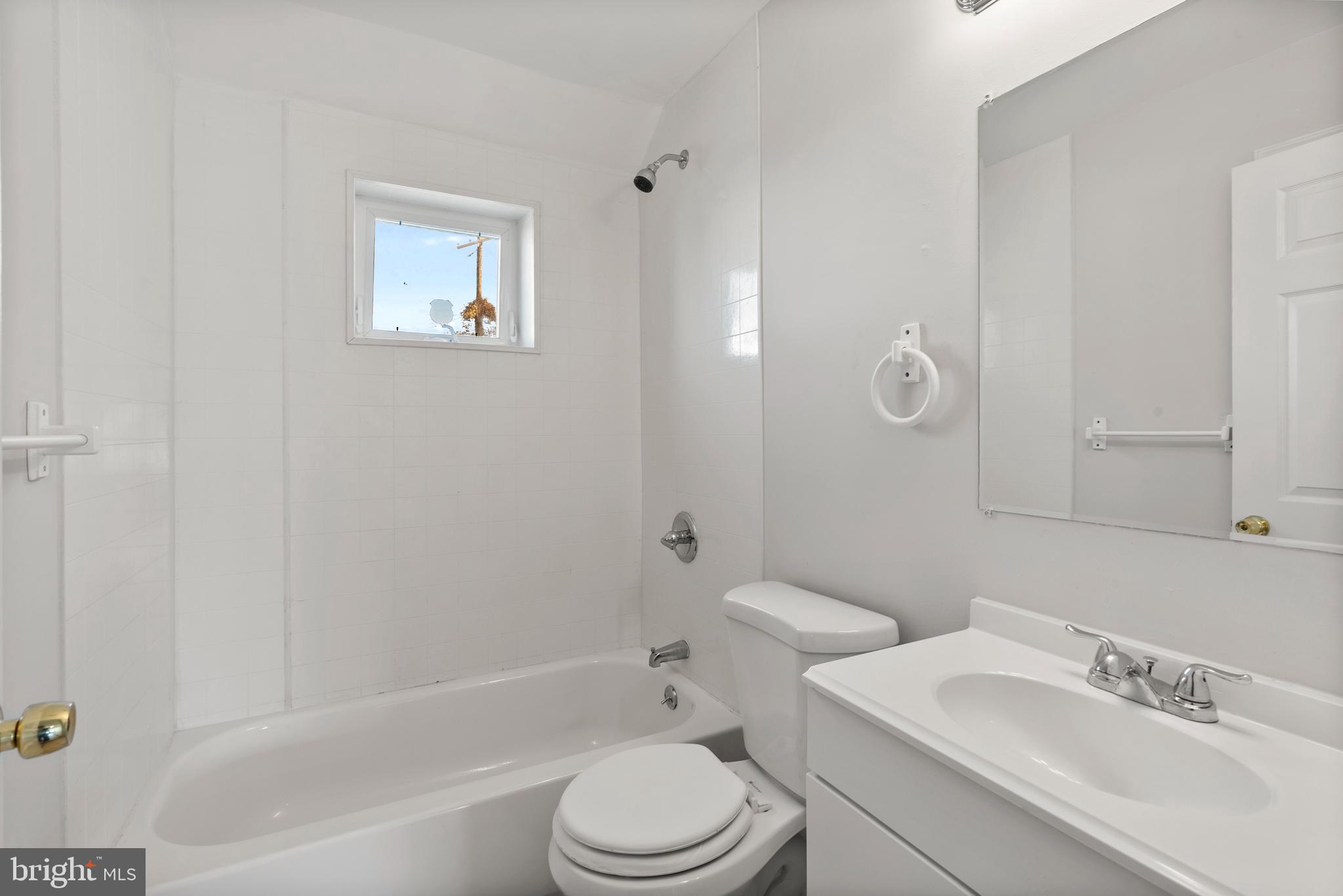 DUNDALK - Residential Lease