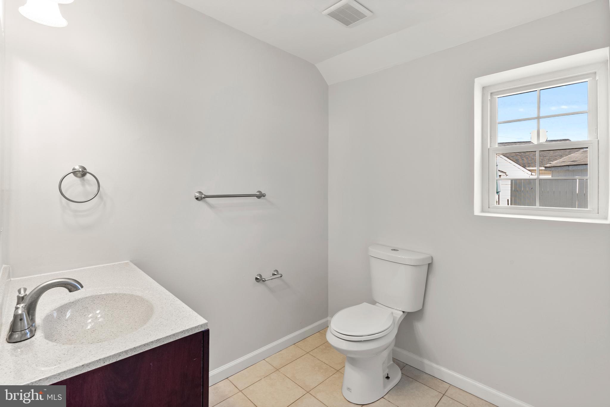 DUNDALK - Residential Lease