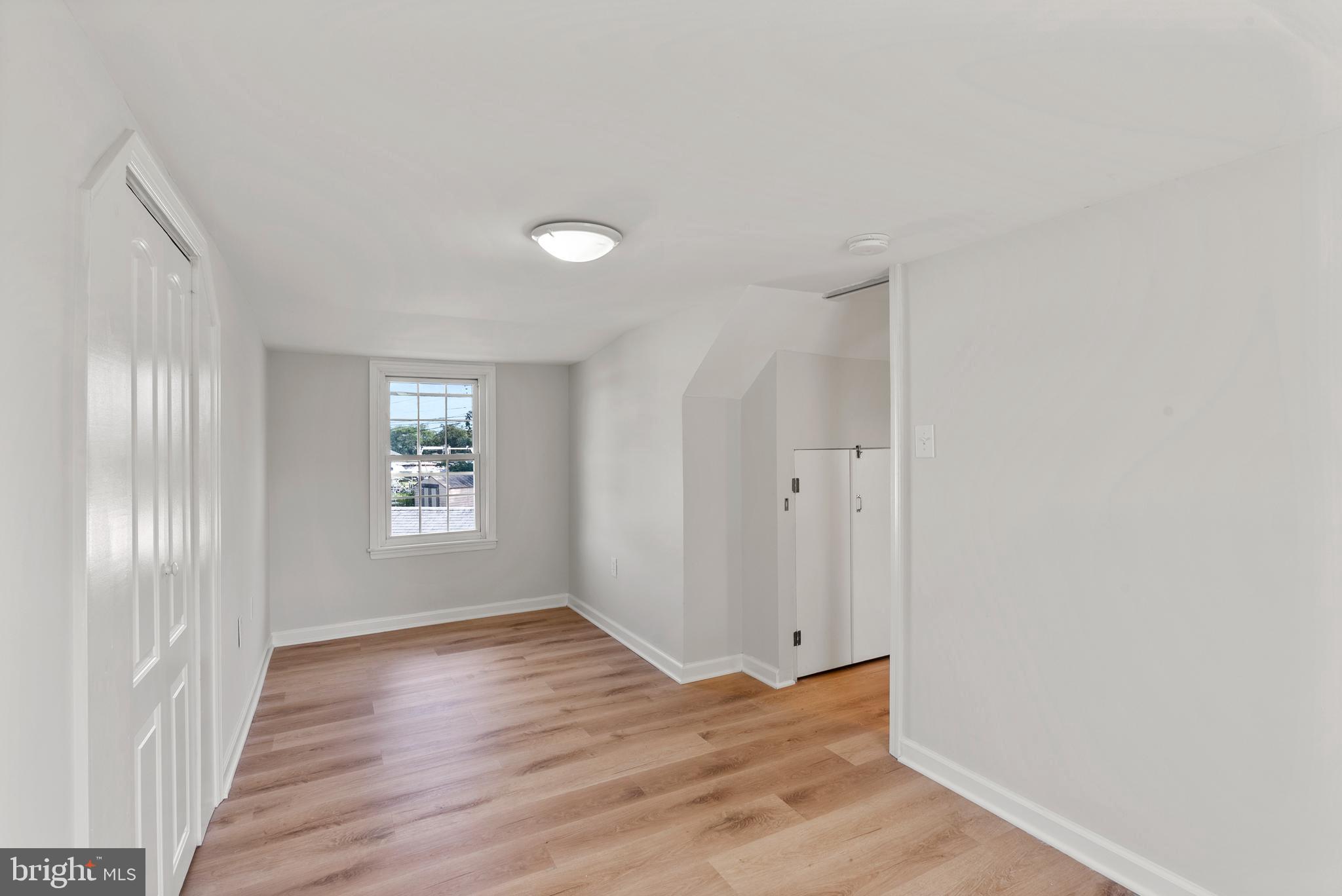 DUNDALK - Residential Lease