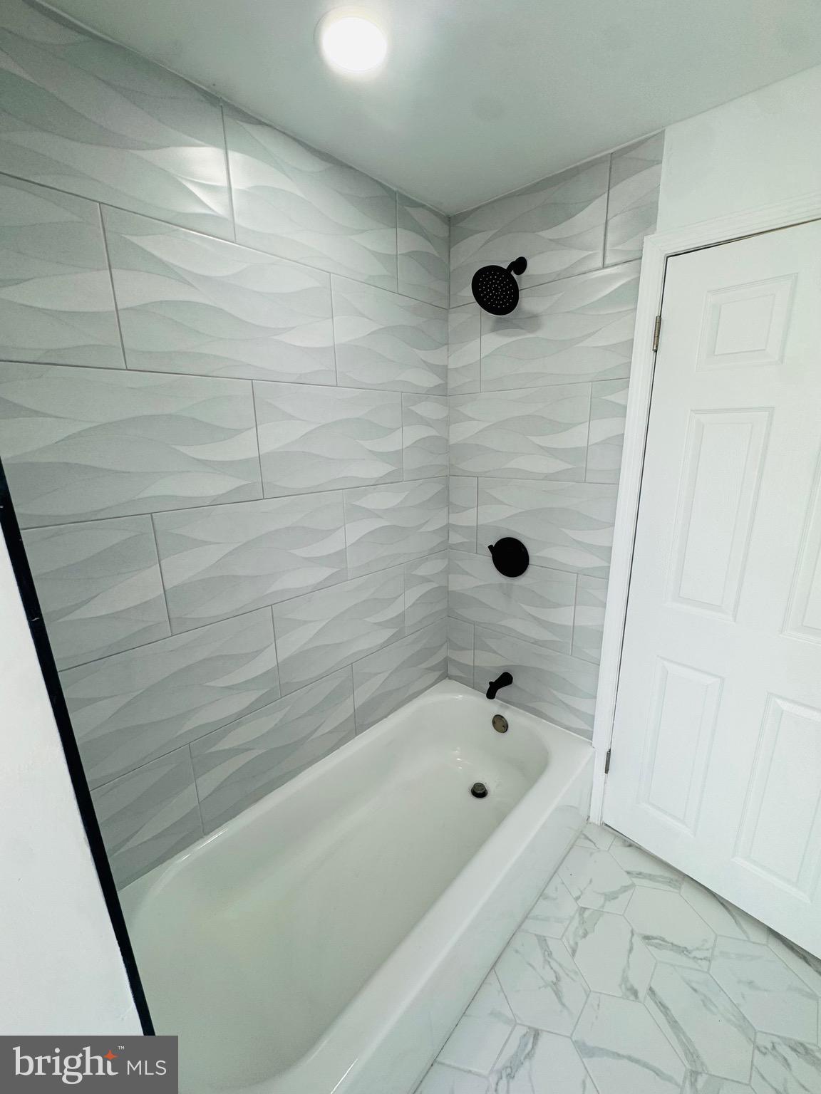 LAWNCREST - Residential