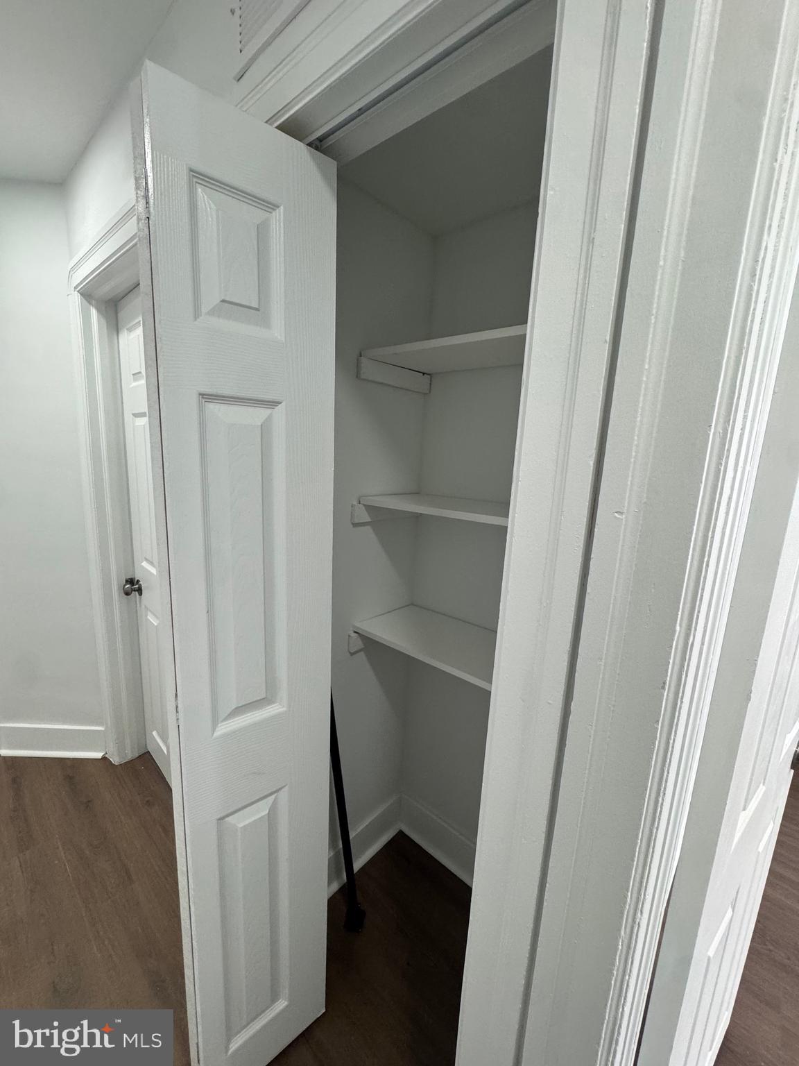 LAWNCREST - Residential