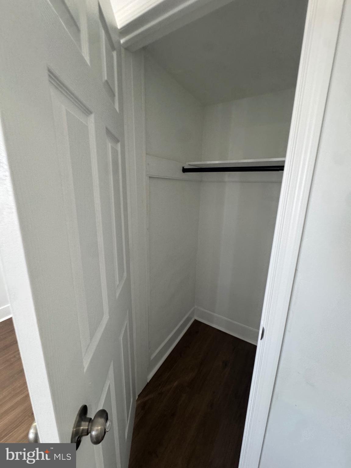 LAWNCREST - Residential