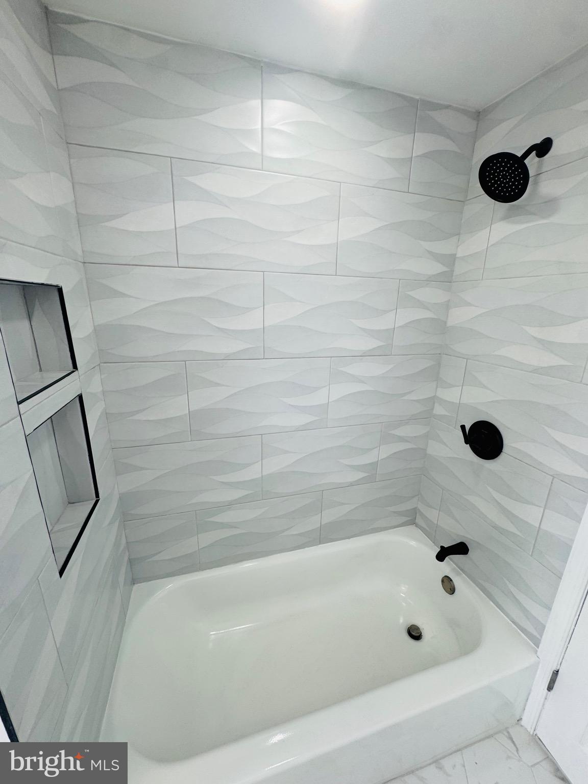 LAWNCREST - Residential