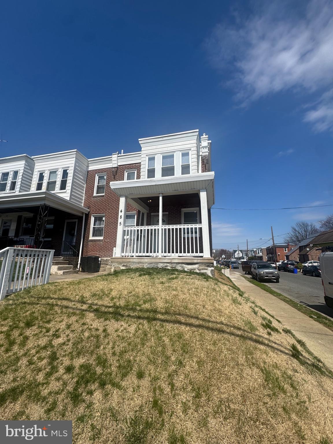 LAWNCREST - Residential