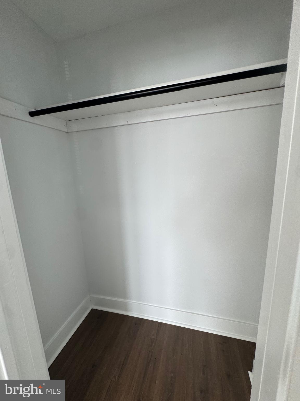 LAWNCREST - Residential