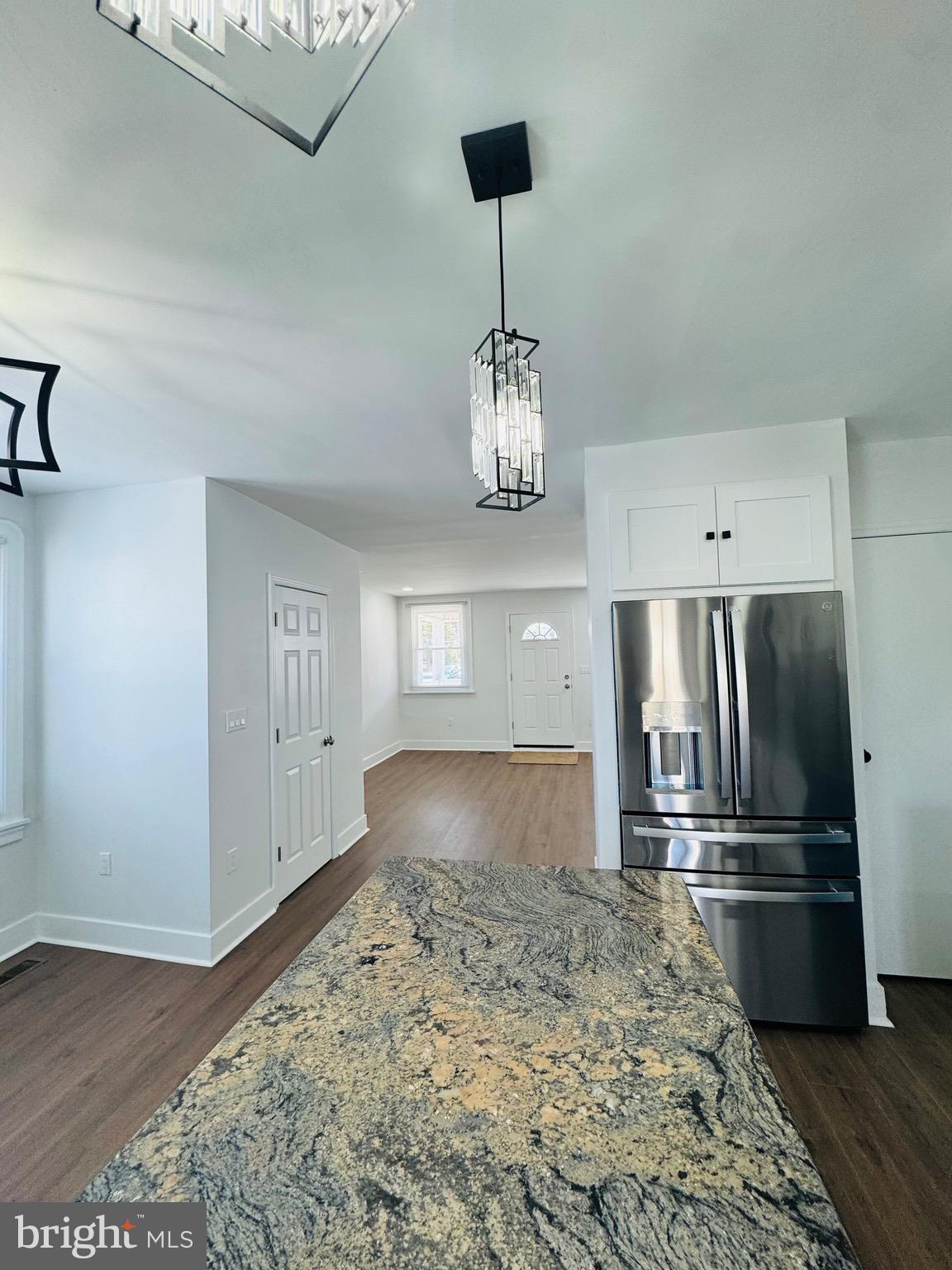 LAWNCREST - Residential