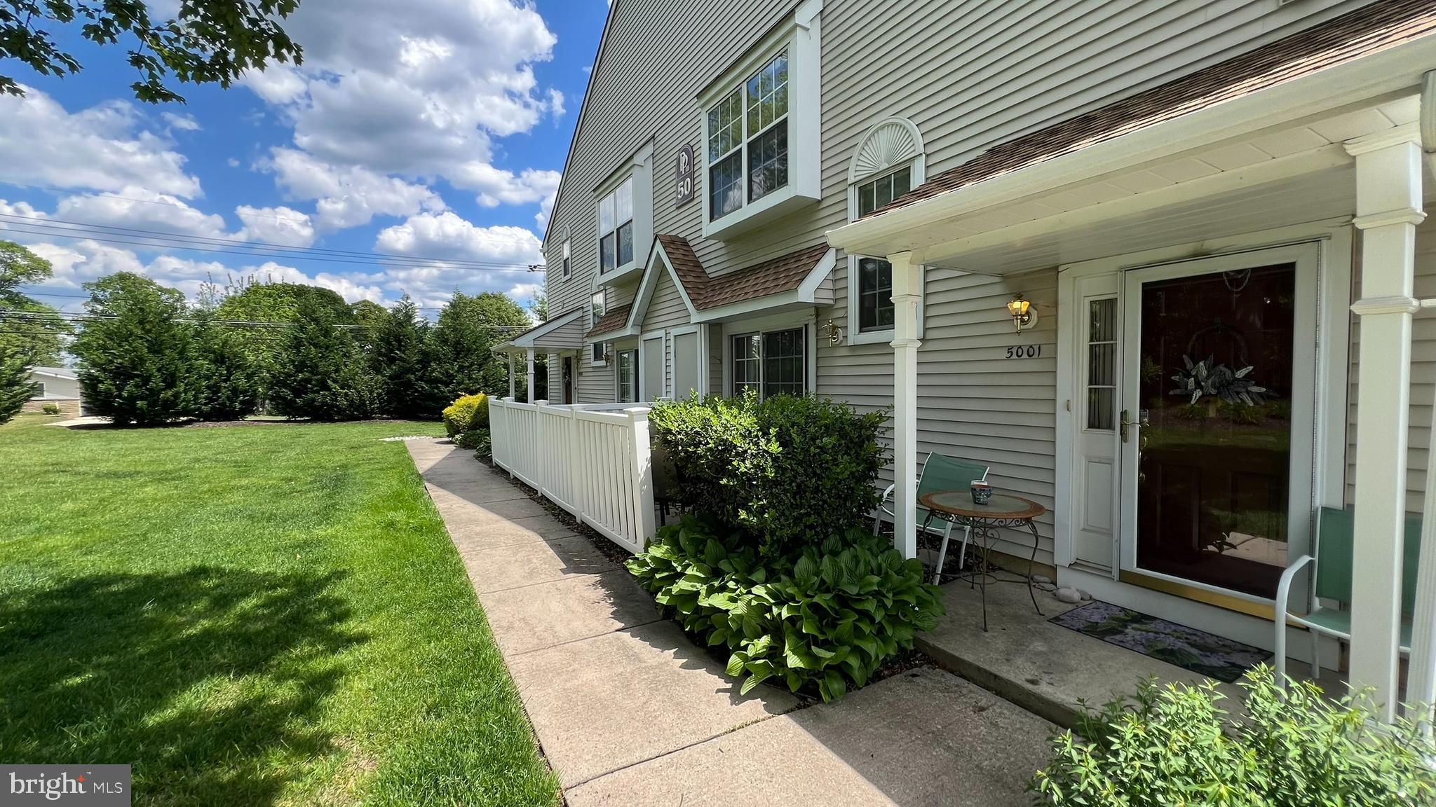 5001 ABERDEEN LANE