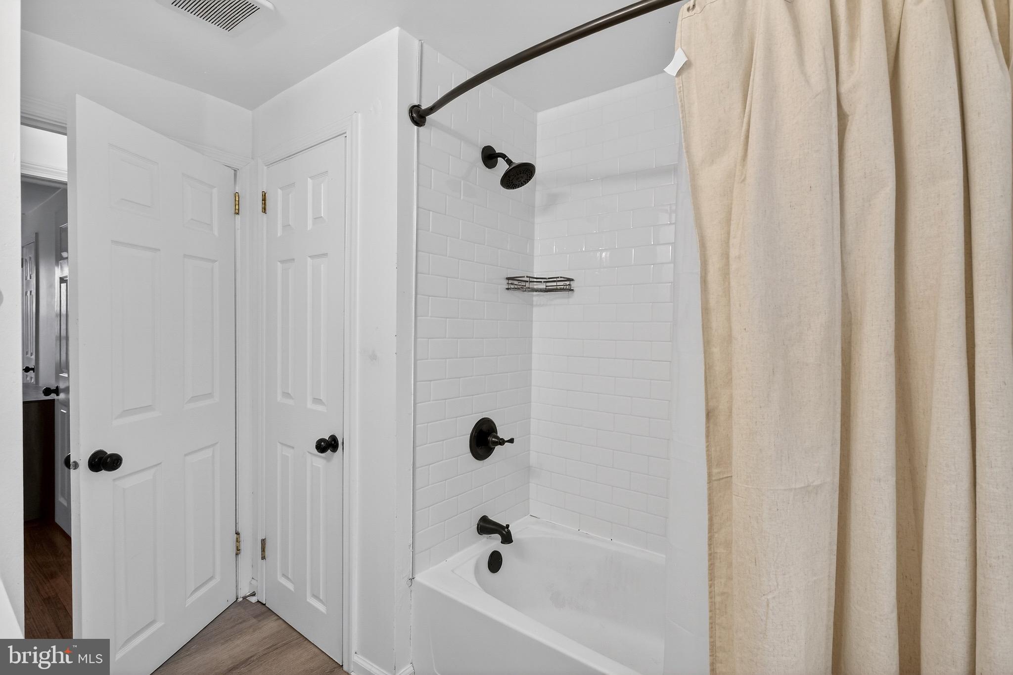 ADDICK'S ESTATES - Residential