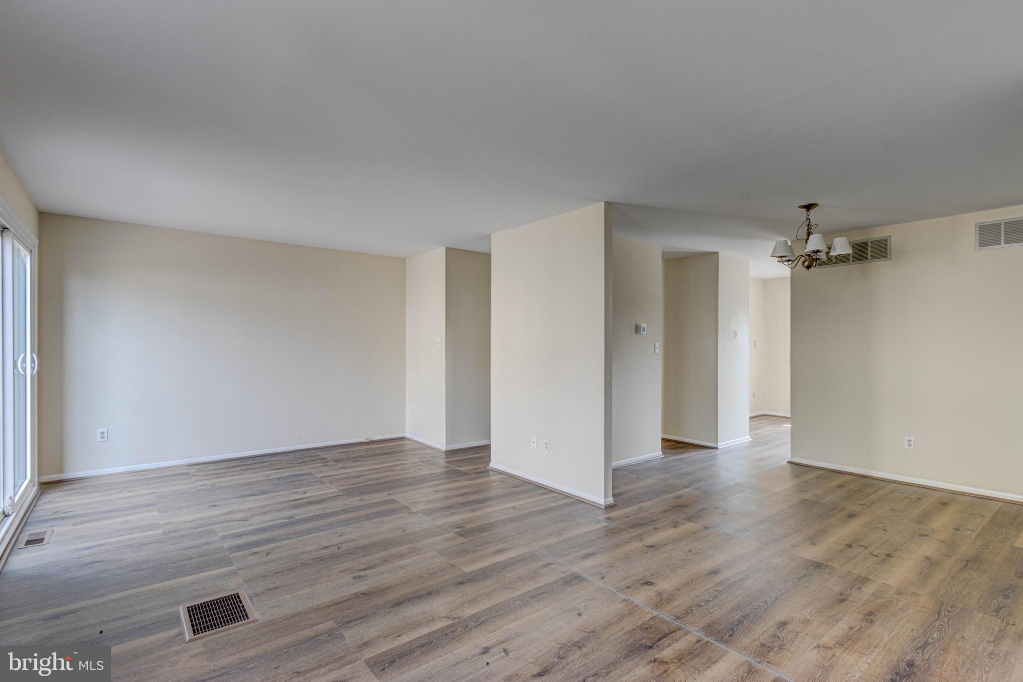 CROFTON VILLAGE - Residential