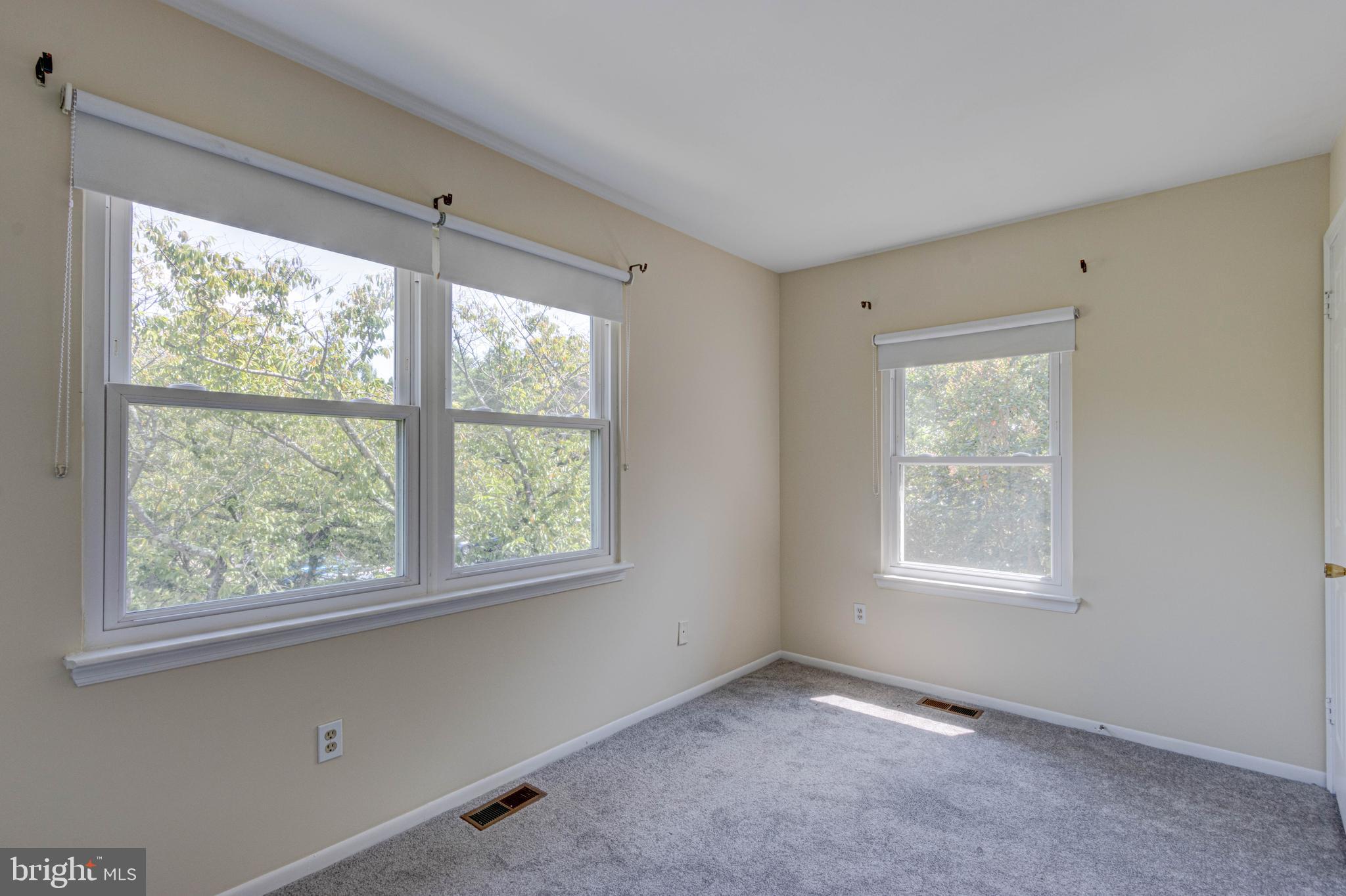 CROFTON VILLAGE - Residential