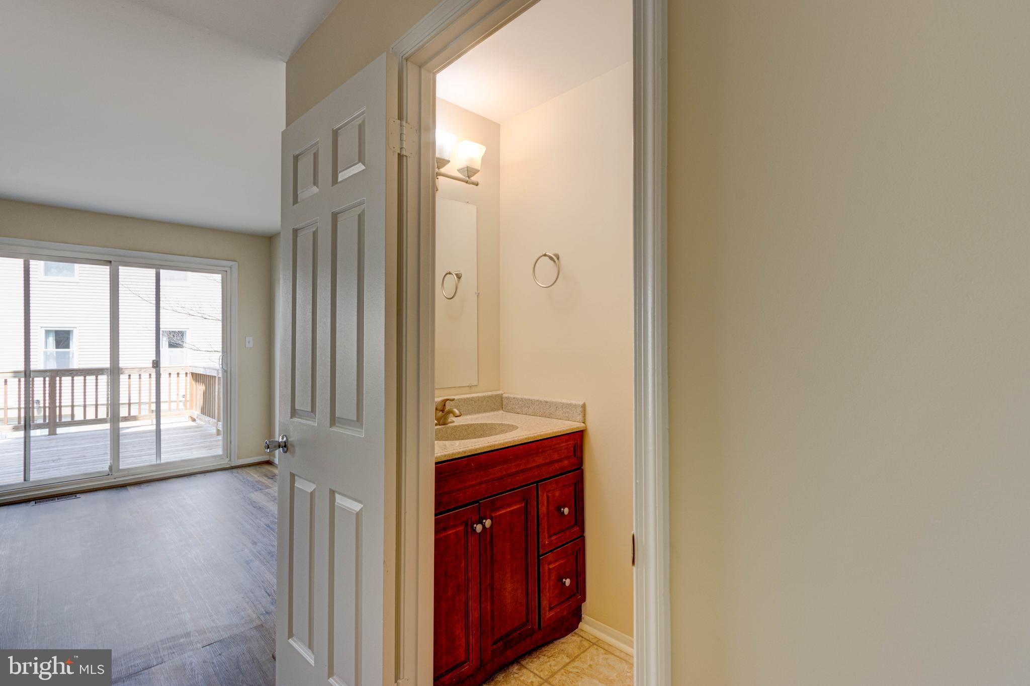 CROFTON VILLAGE - Residential