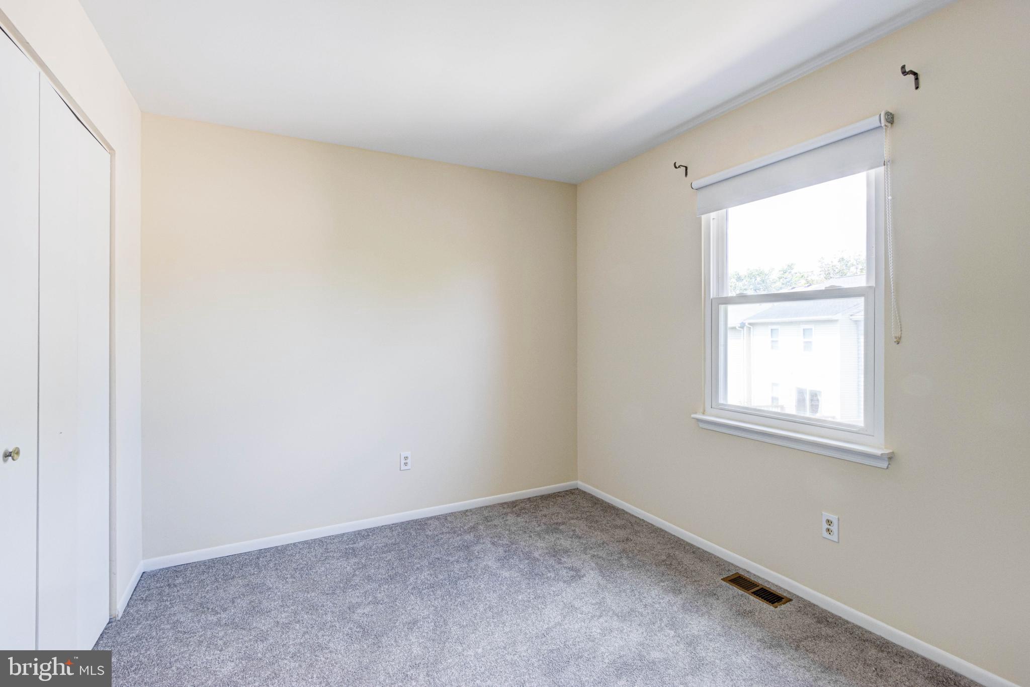 CROFTON VILLAGE - Residential