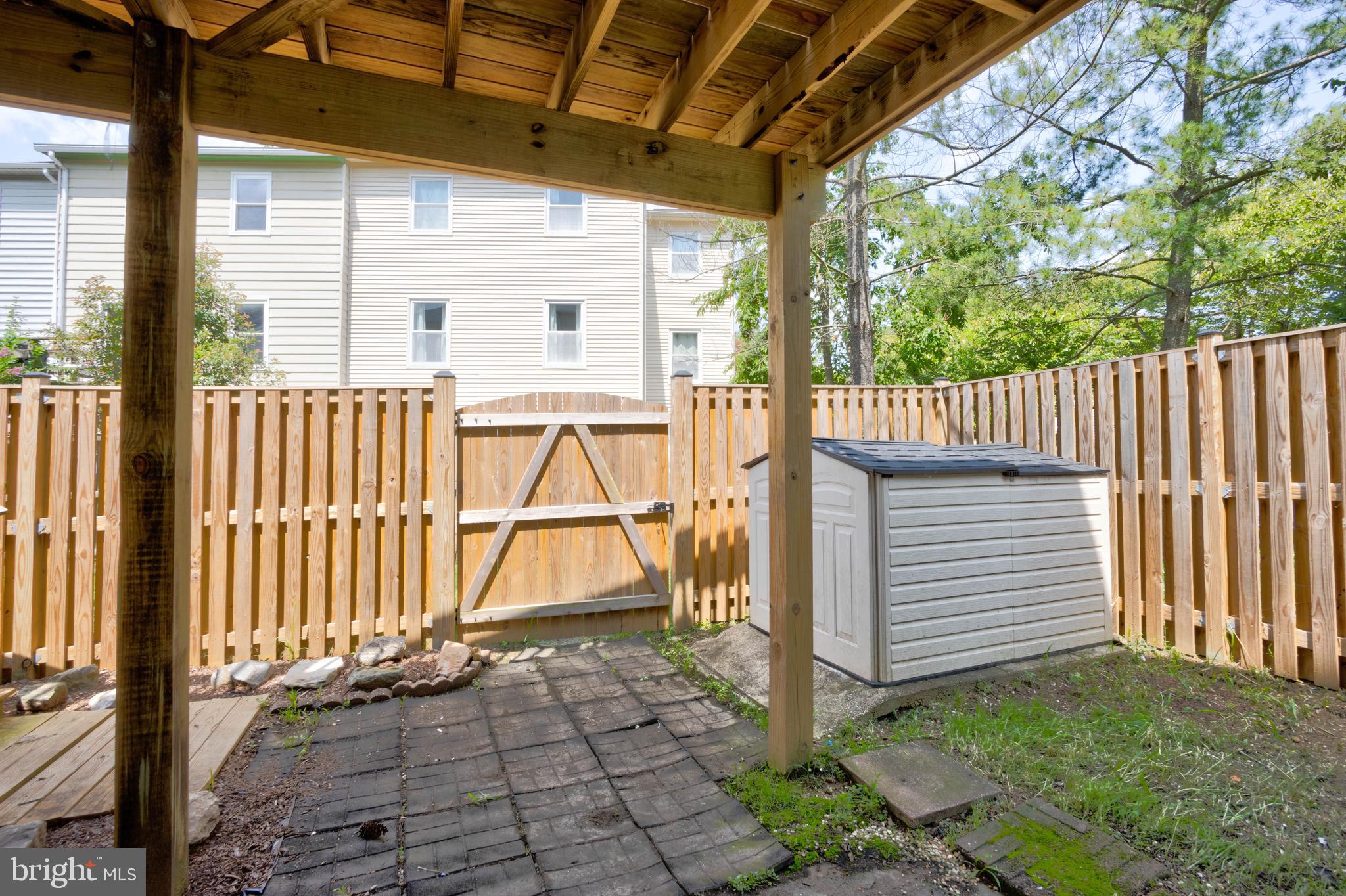 CROFTON VILLAGE - Residential