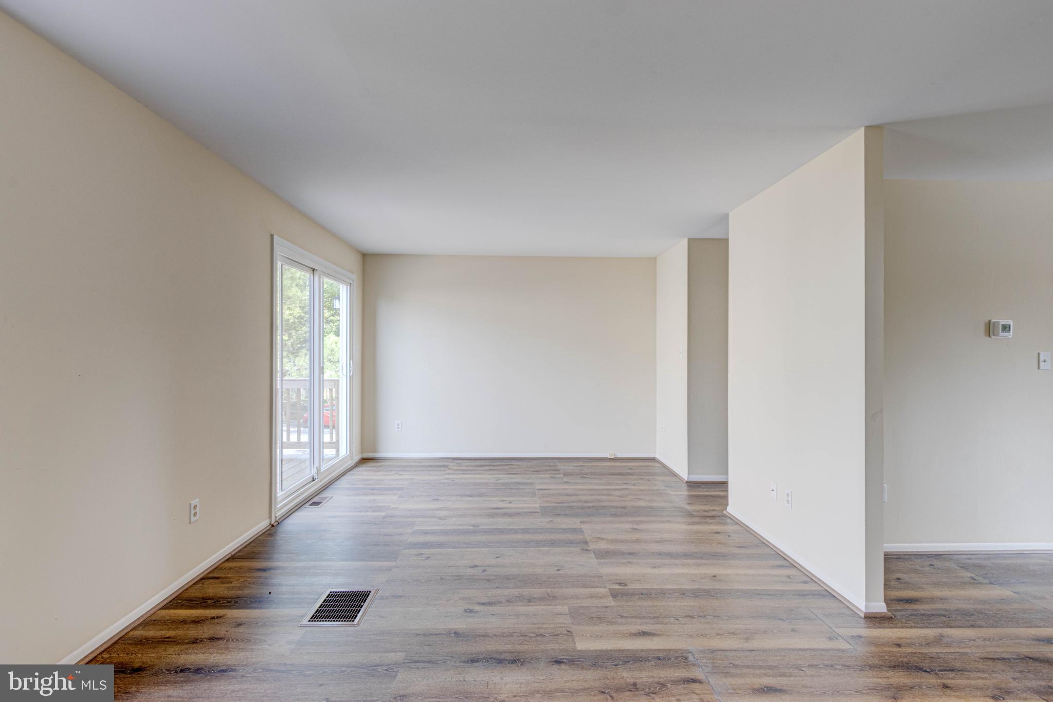 CROFTON VILLAGE - Residential