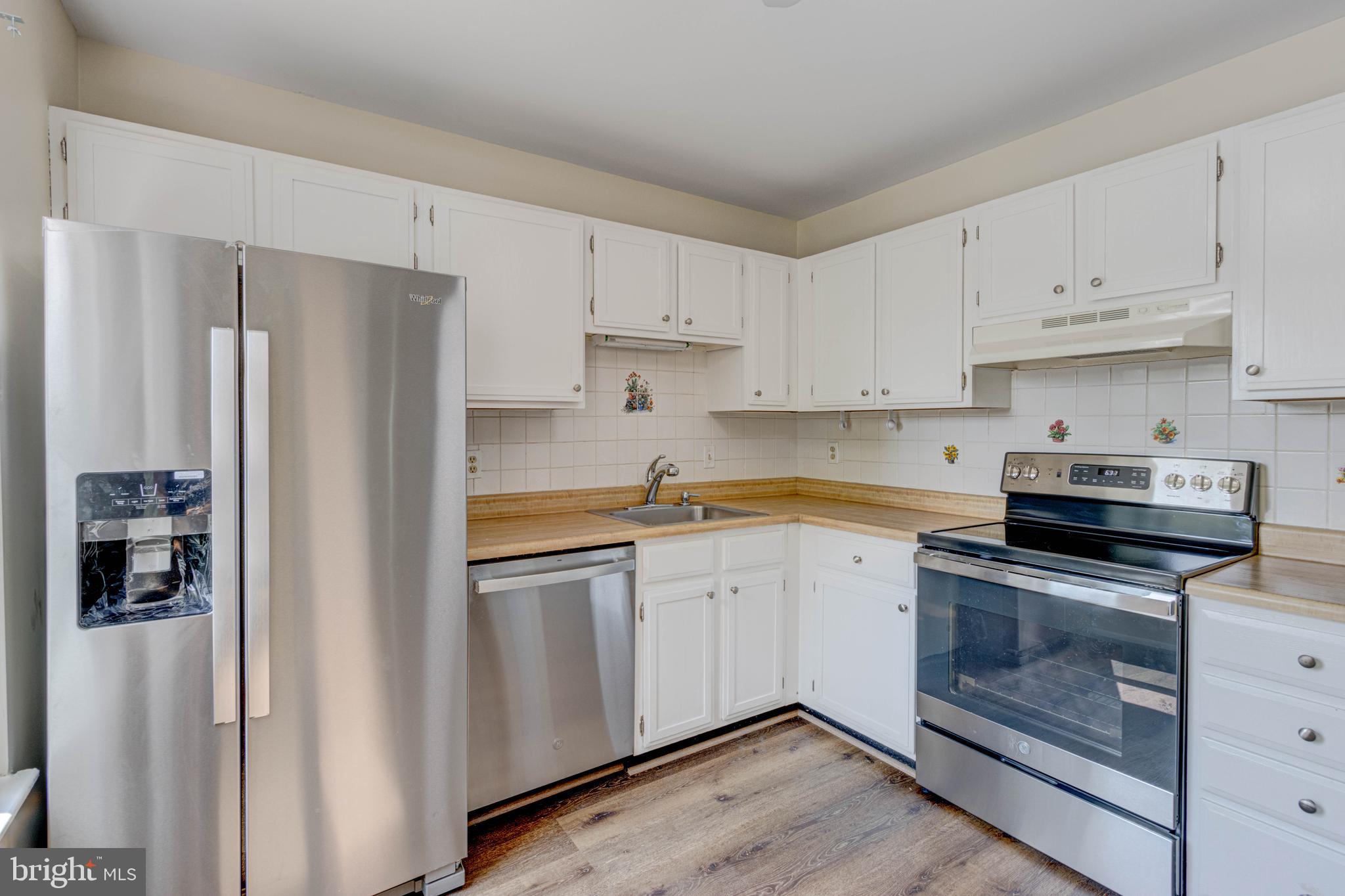 CROFTON VILLAGE - Residential