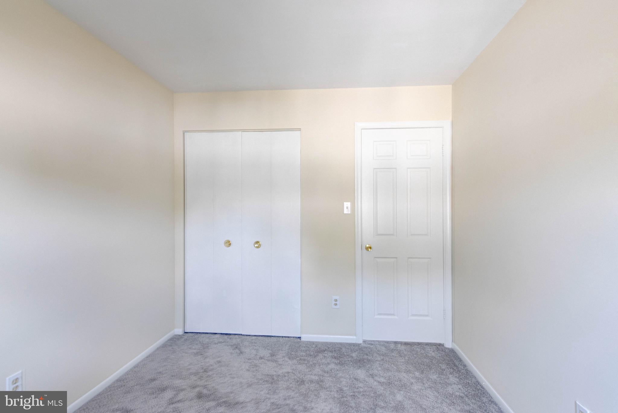 CROFTON VILLAGE - Residential