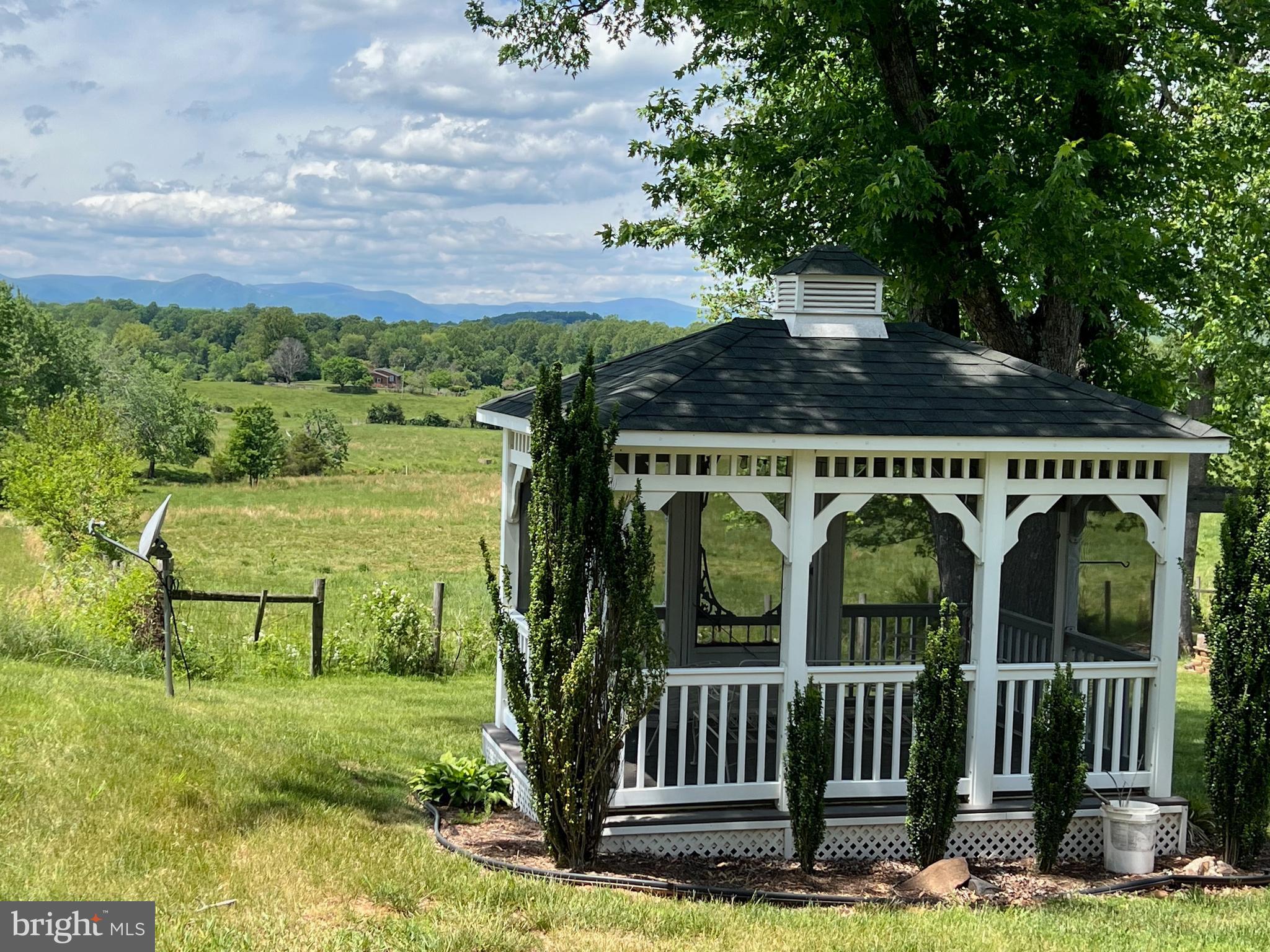 CLARKSON - Residential