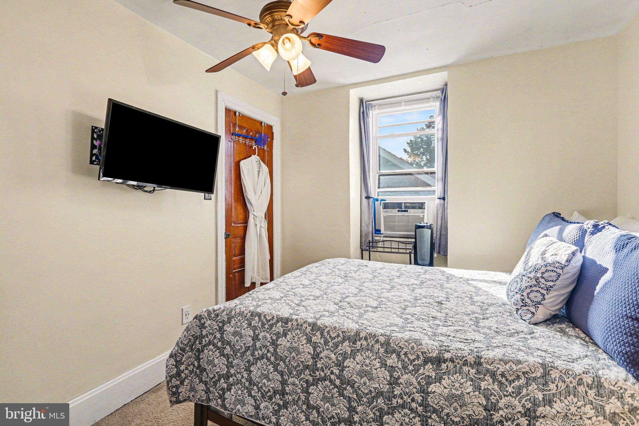 EAST PENNSBORO - Residential