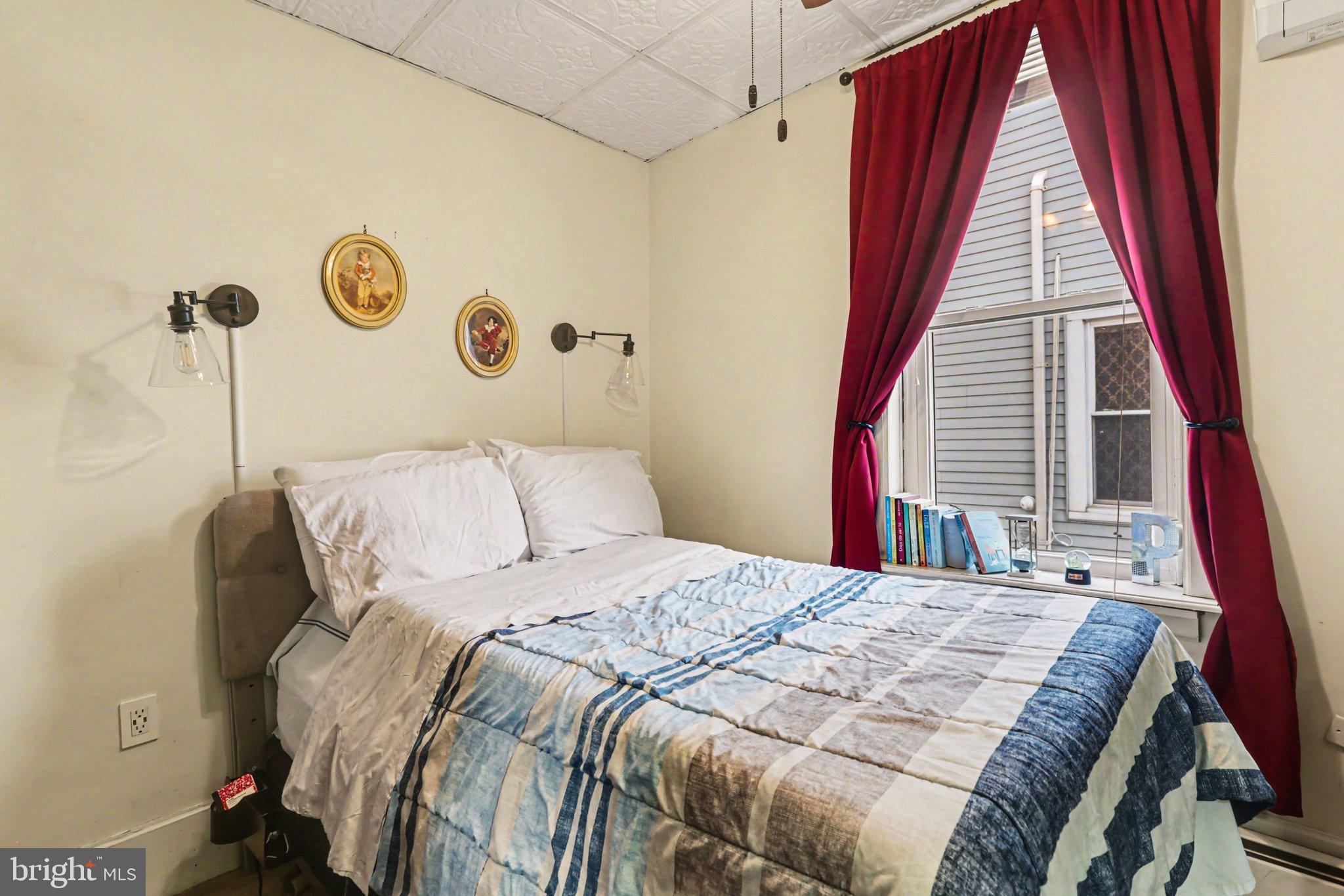 EAST PENNSBORO - Residential