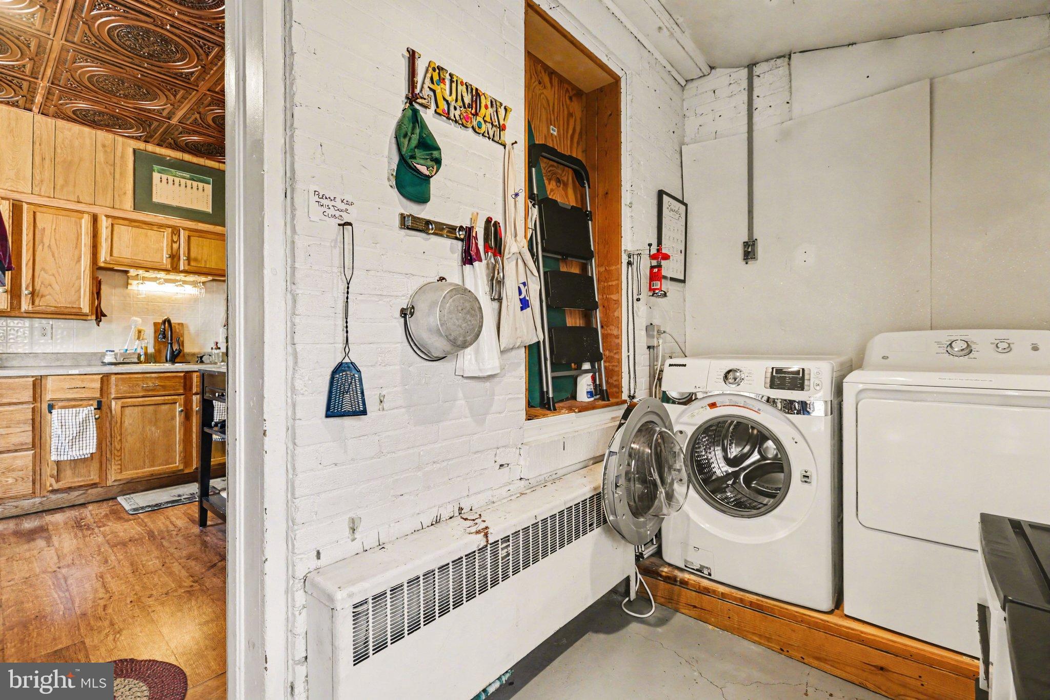 EAST PENNSBORO - Residential