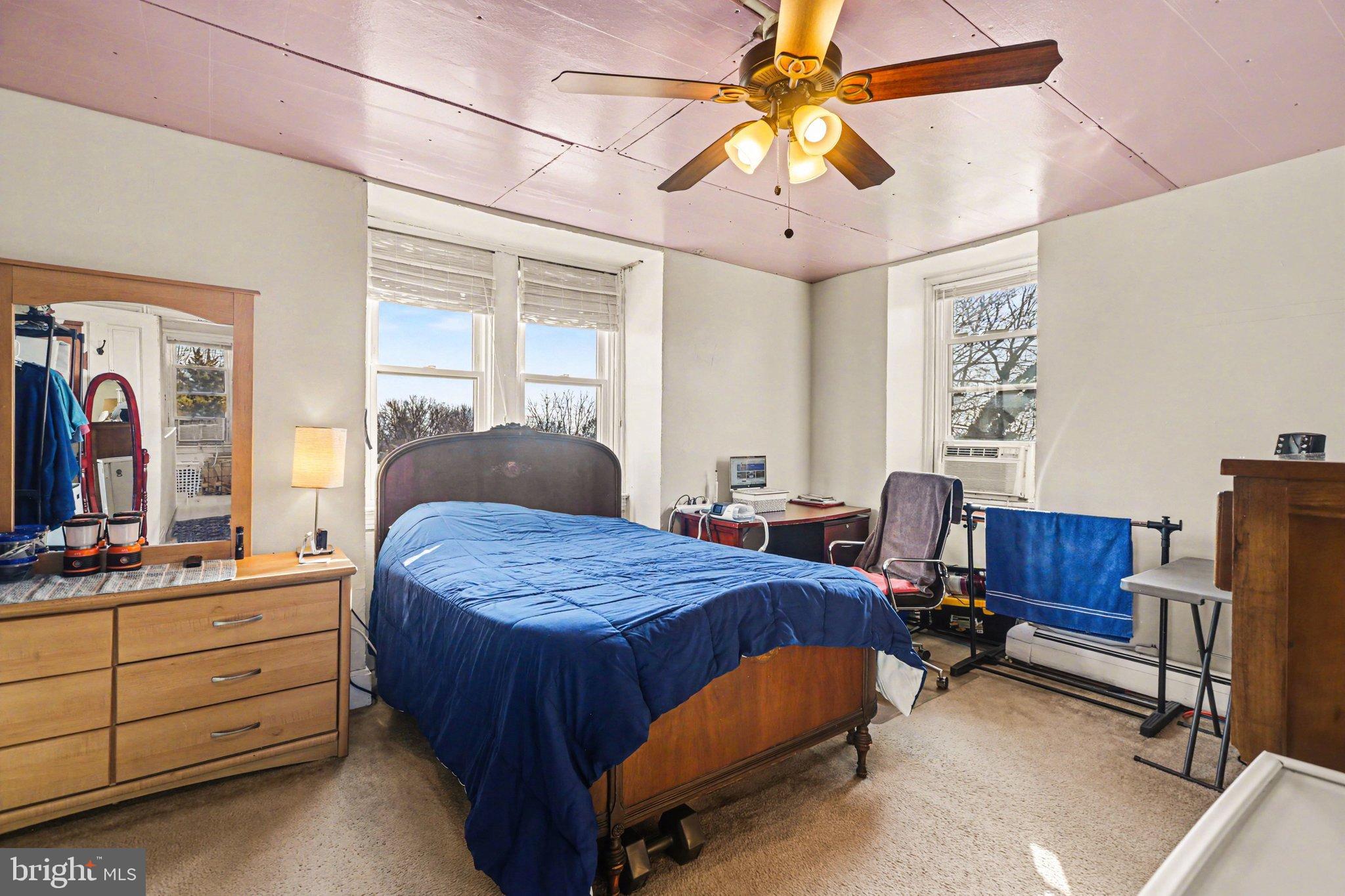 EAST PENNSBORO - Residential