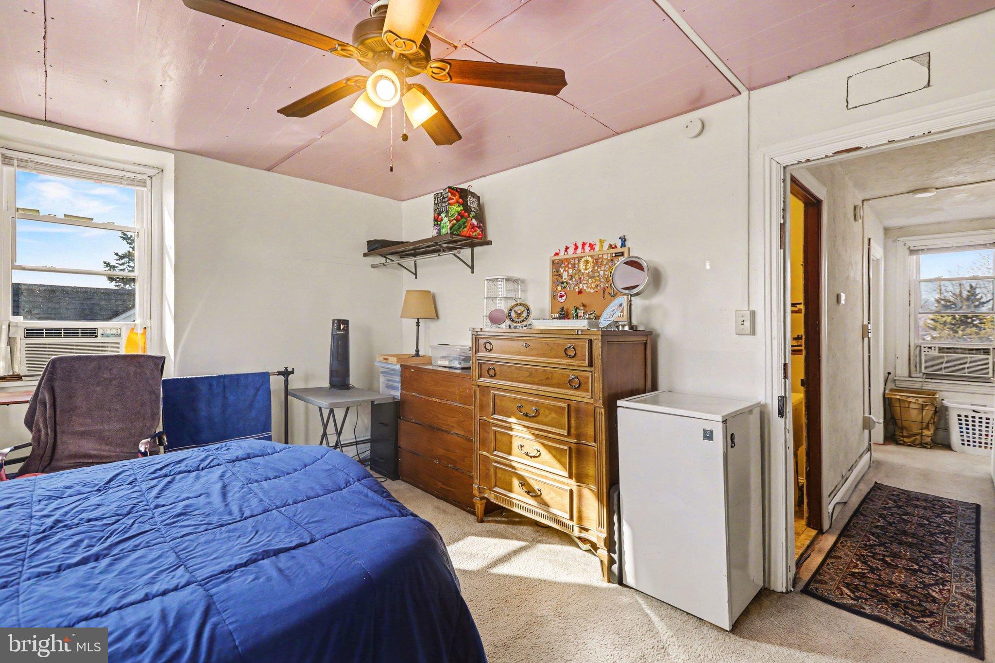 EAST PENNSBORO - Residential