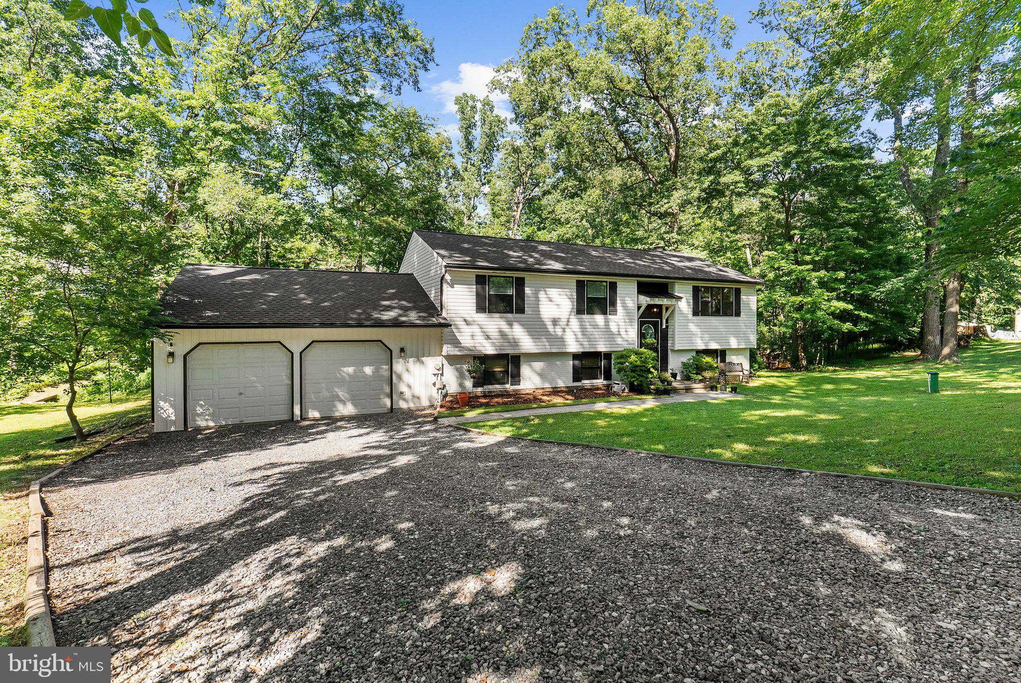 5307 SYLVAN CIRCLE