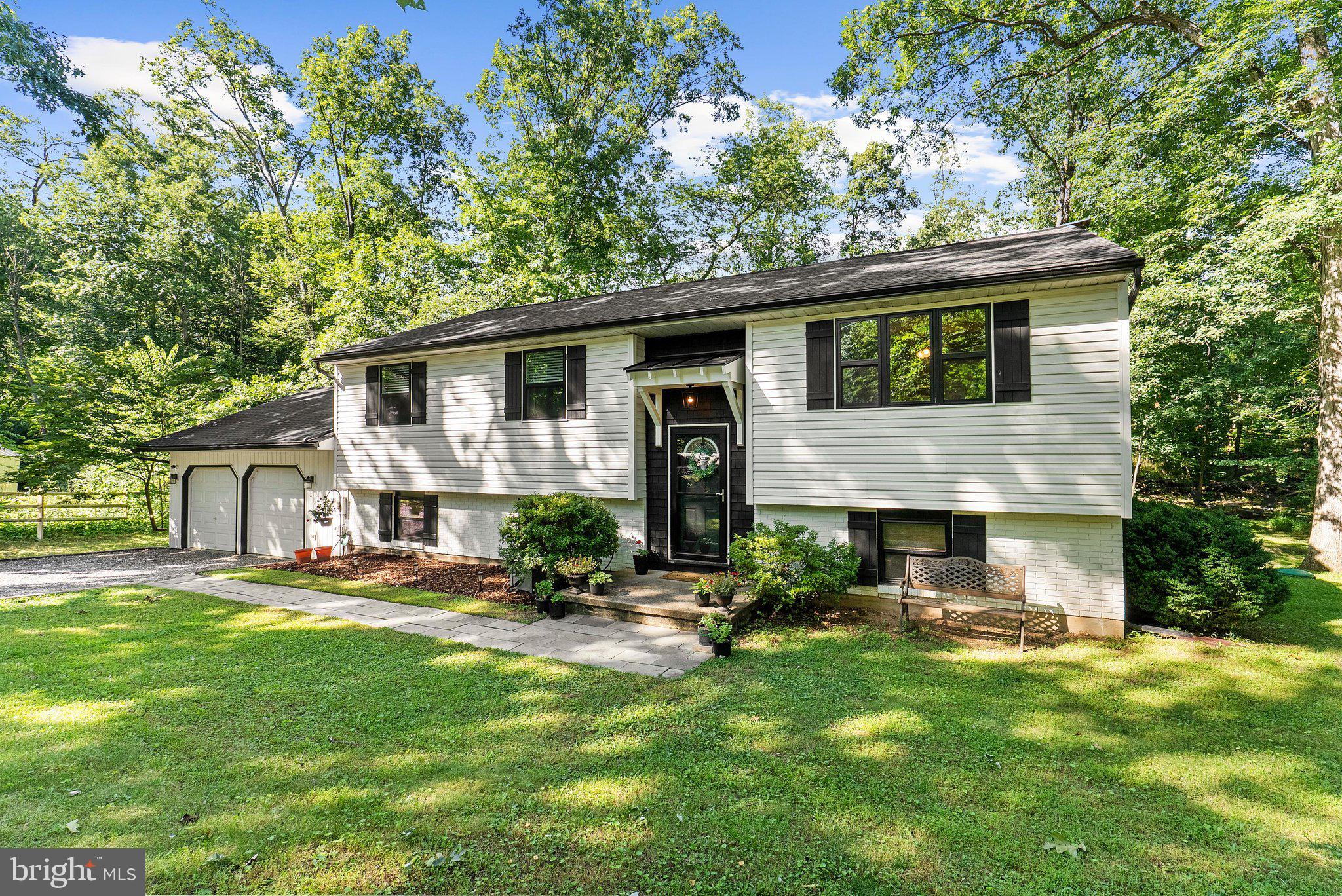5307 SYLVAN CIRCLE