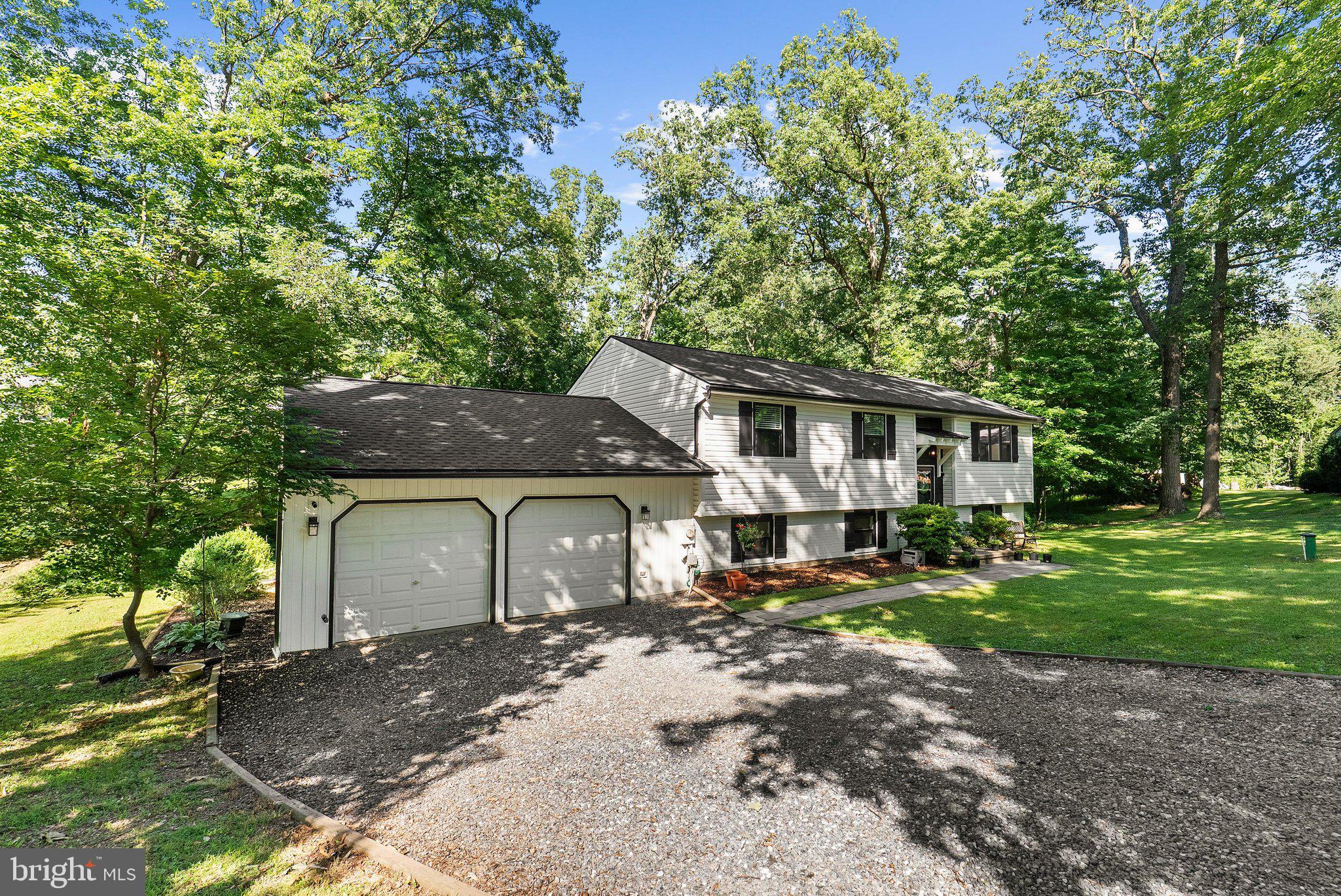 5307 SYLVAN CIRCLE