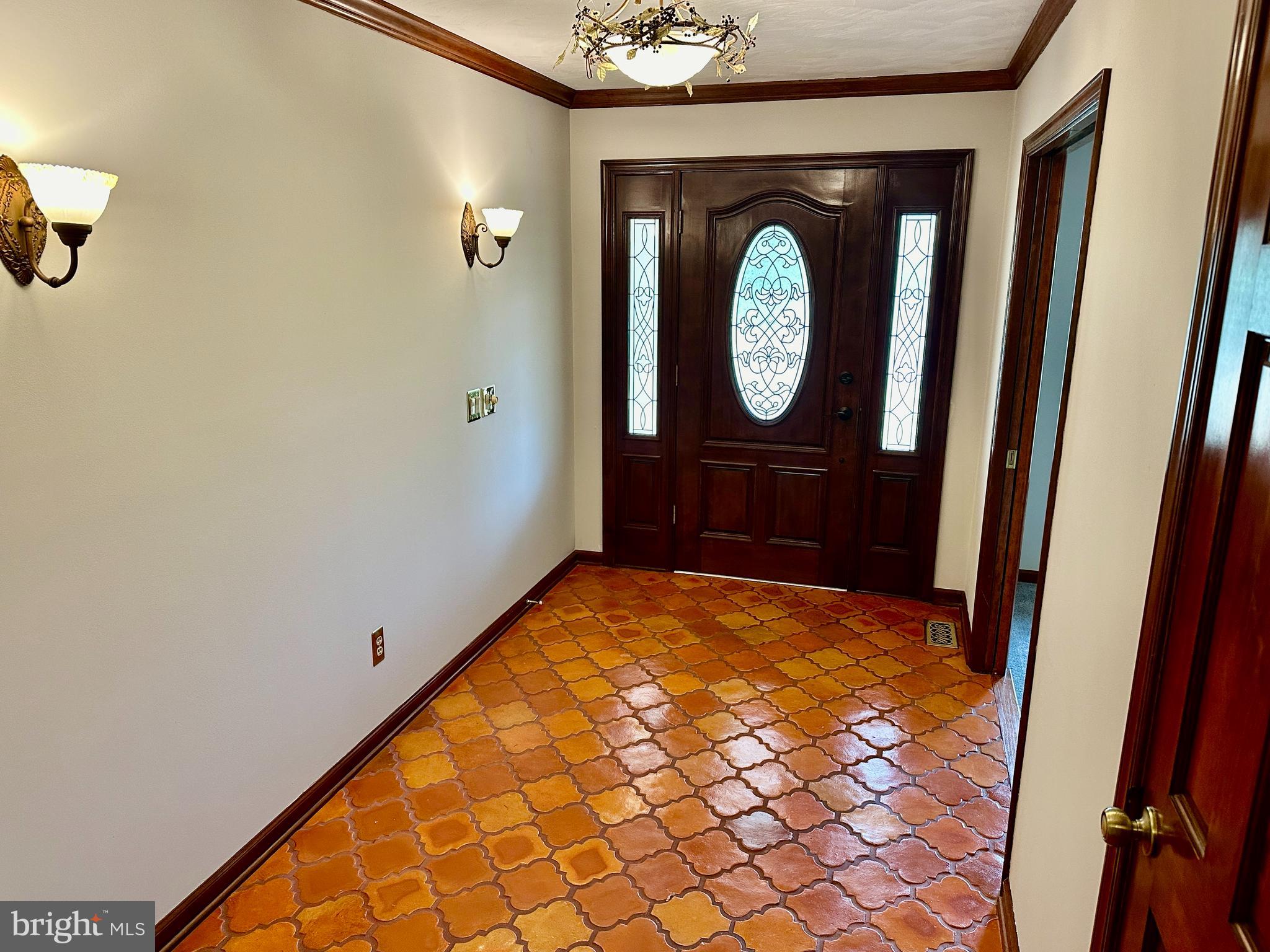 CLEARVIEW HEIGHTS - Residential Lease