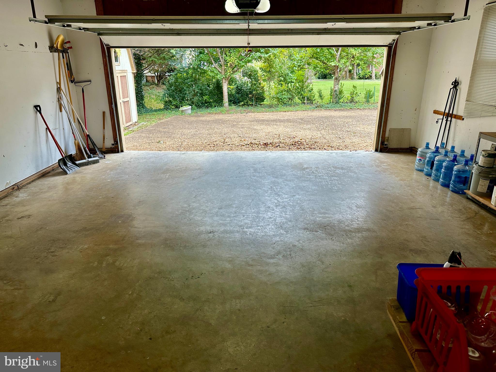 CLEARVIEW HEIGHTS - Residential Lease