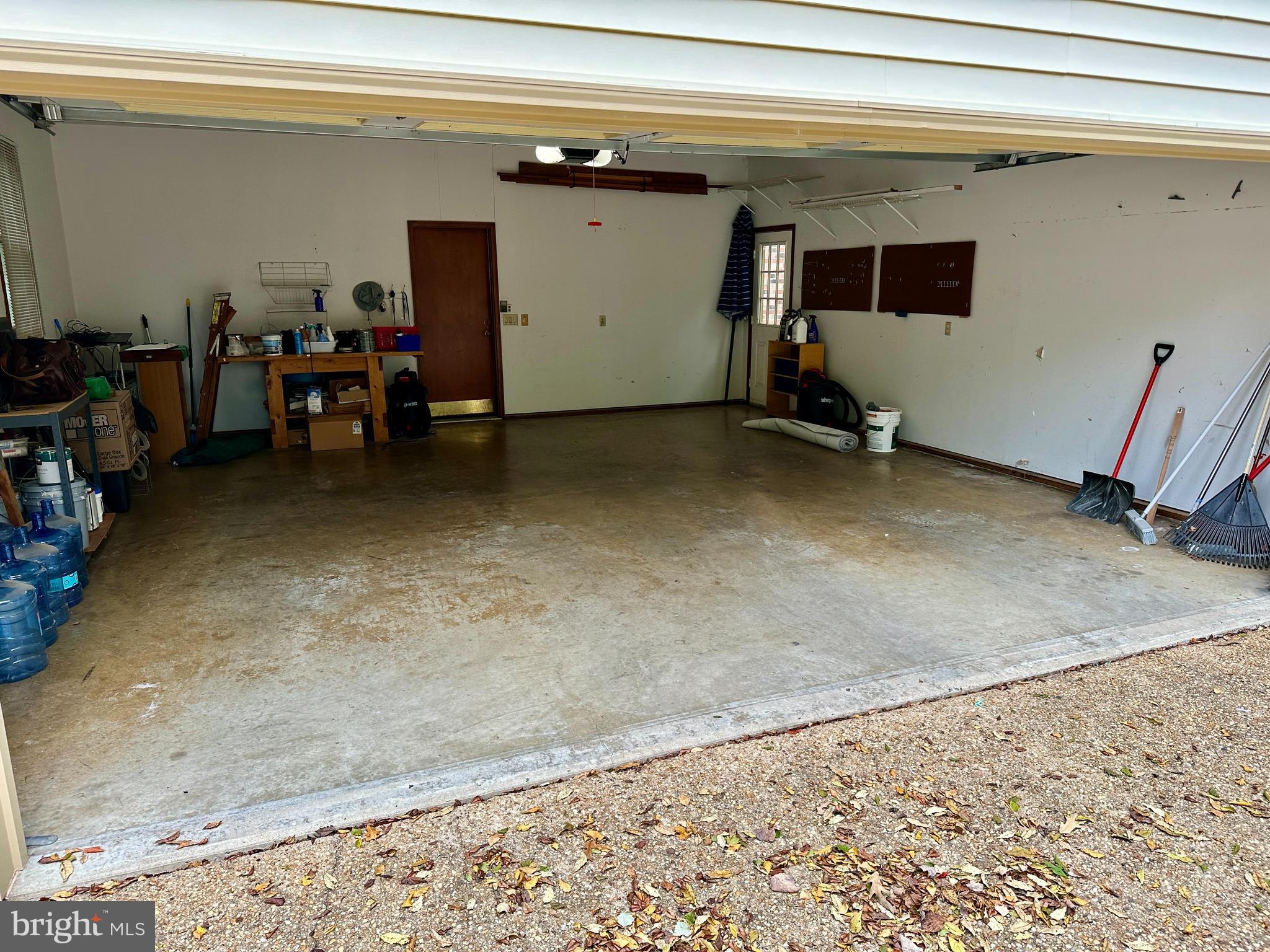 CLEARVIEW HEIGHTS - Residential Lease