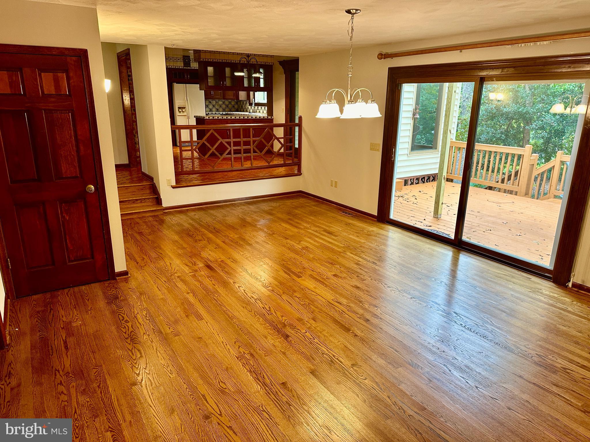 CLEARVIEW HEIGHTS - Residential Lease