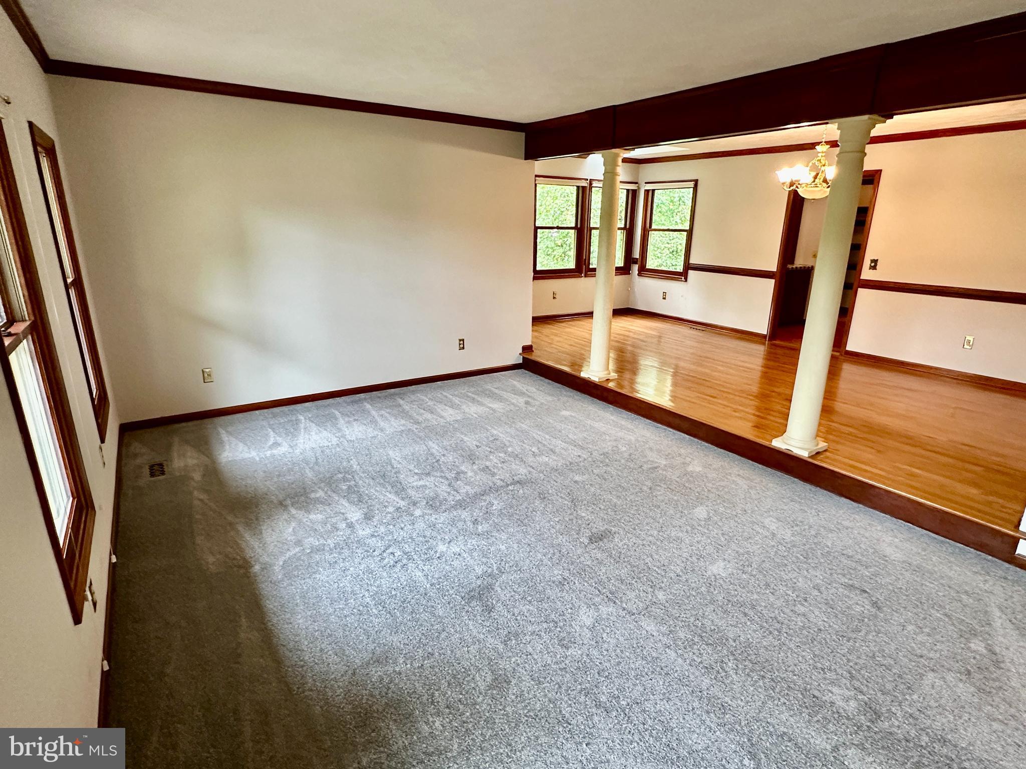 CLEARVIEW HEIGHTS - Residential Lease