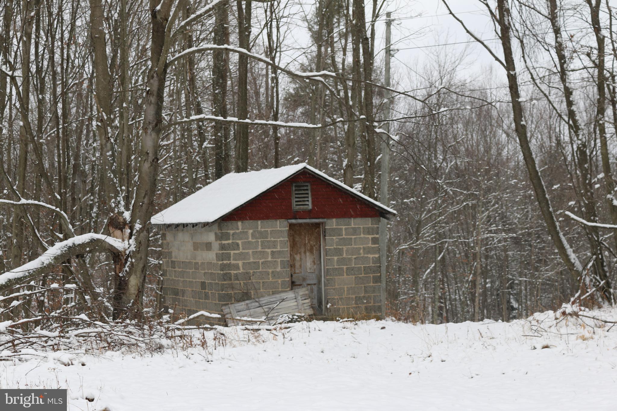 SUGAR GROVE FARM - Farm