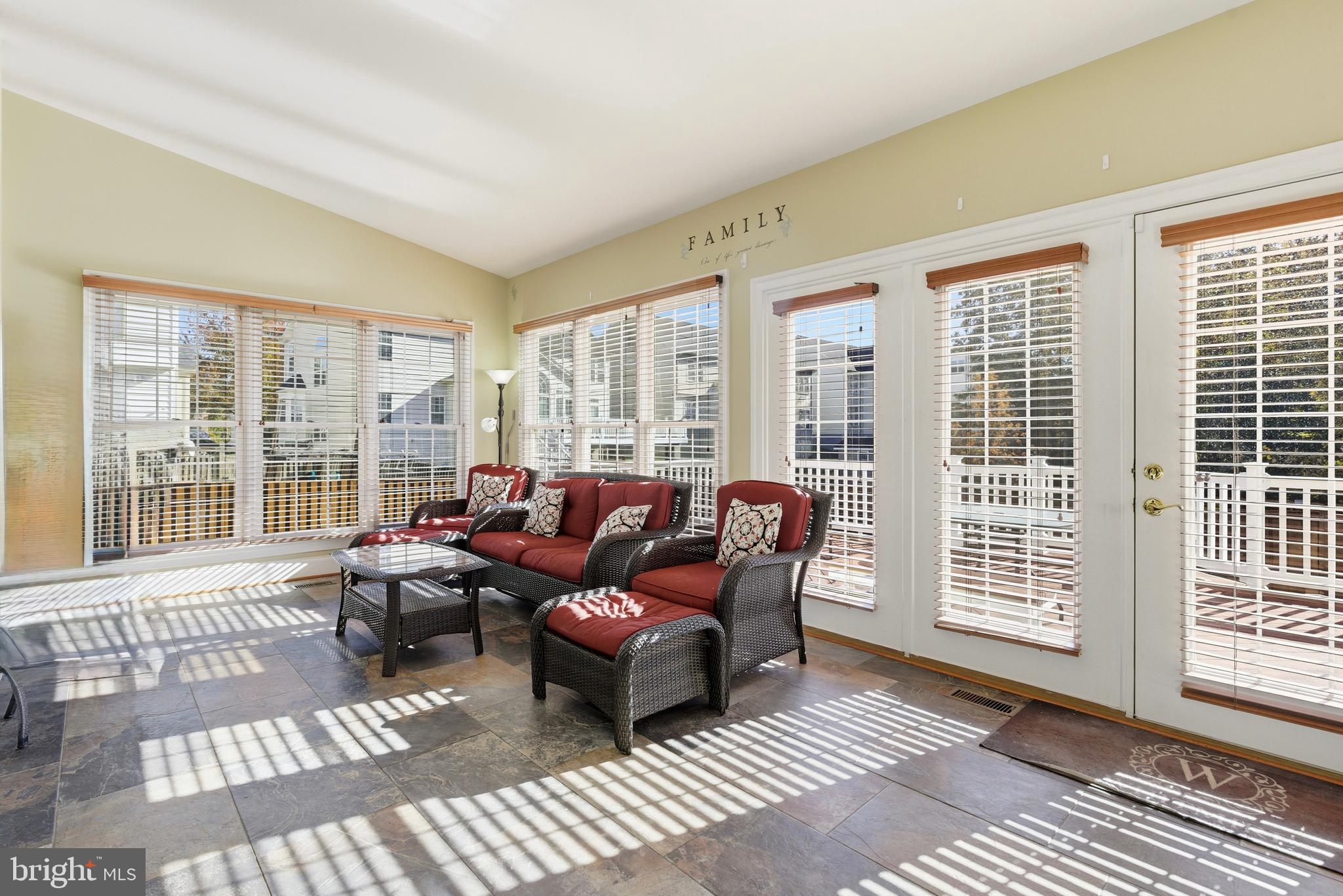 AUTUMN HILLS - Residential