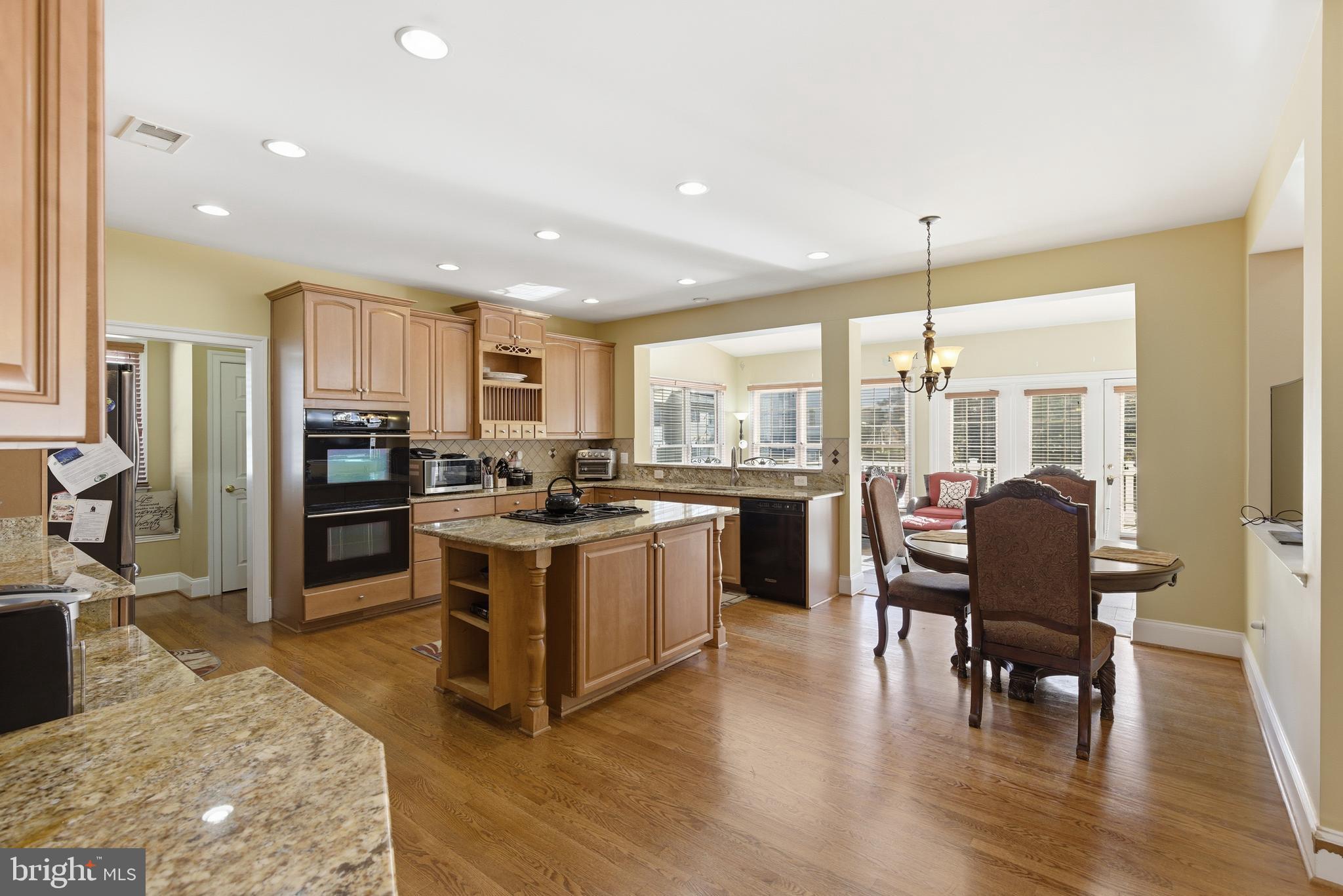 AUTUMN HILLS - Residential