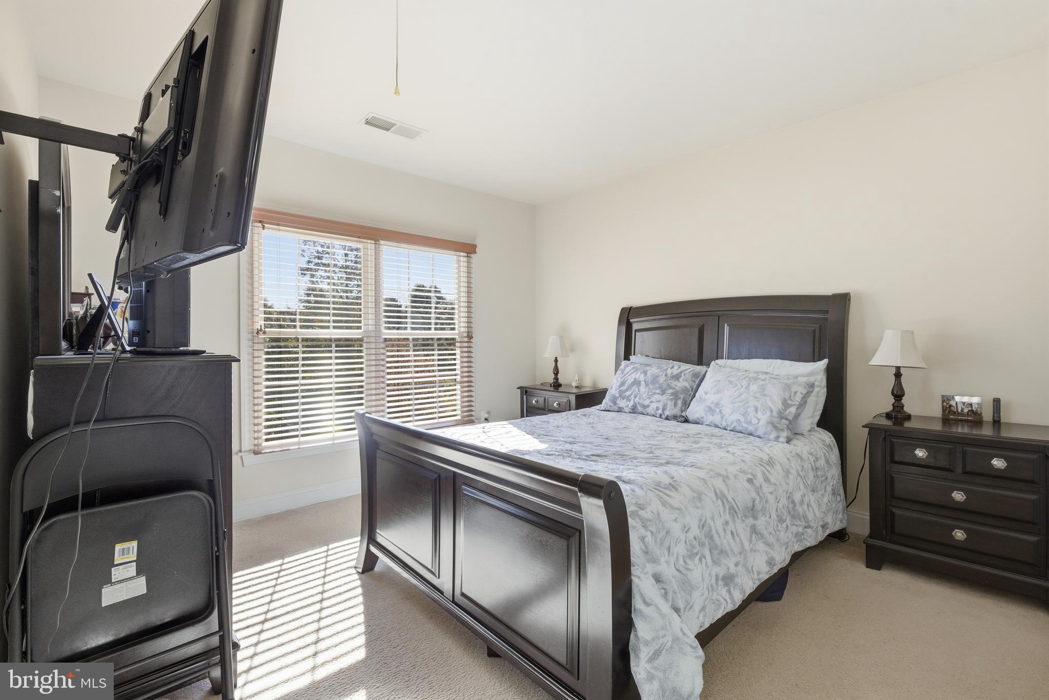 AUTUMN HILLS - Residential