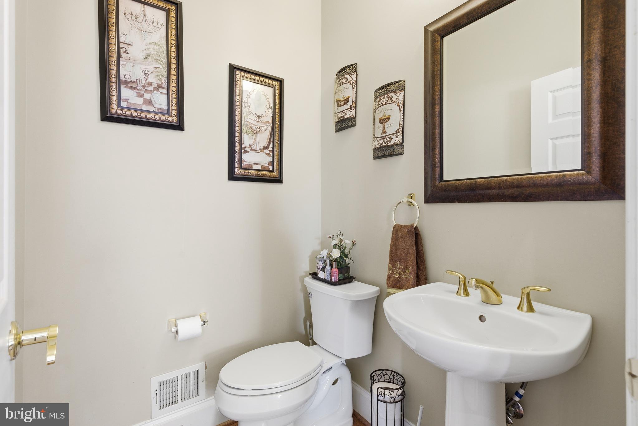 AUTUMN HILLS - Residential