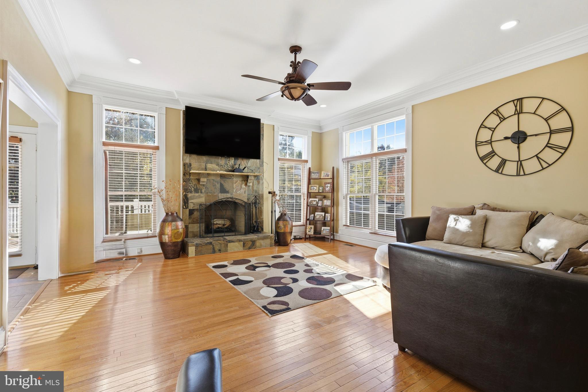 AUTUMN HILLS - Residential