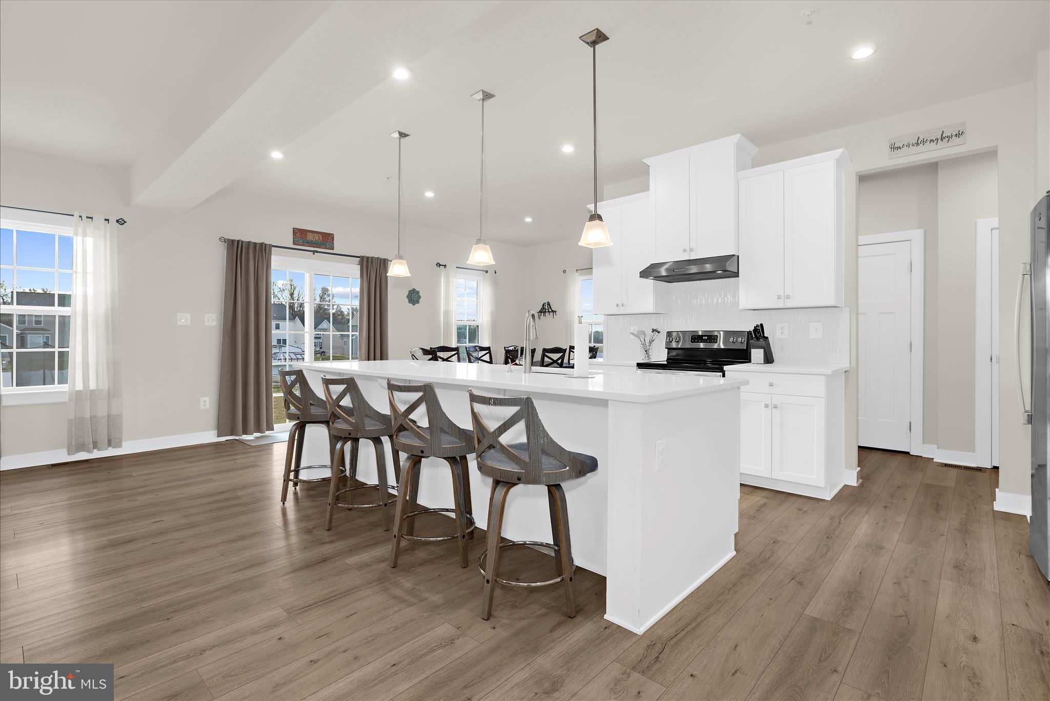 CHURCH HILL HUNT - Residential