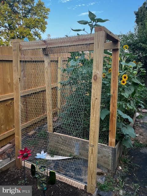 NEWVILLE BOROUGH - Residential