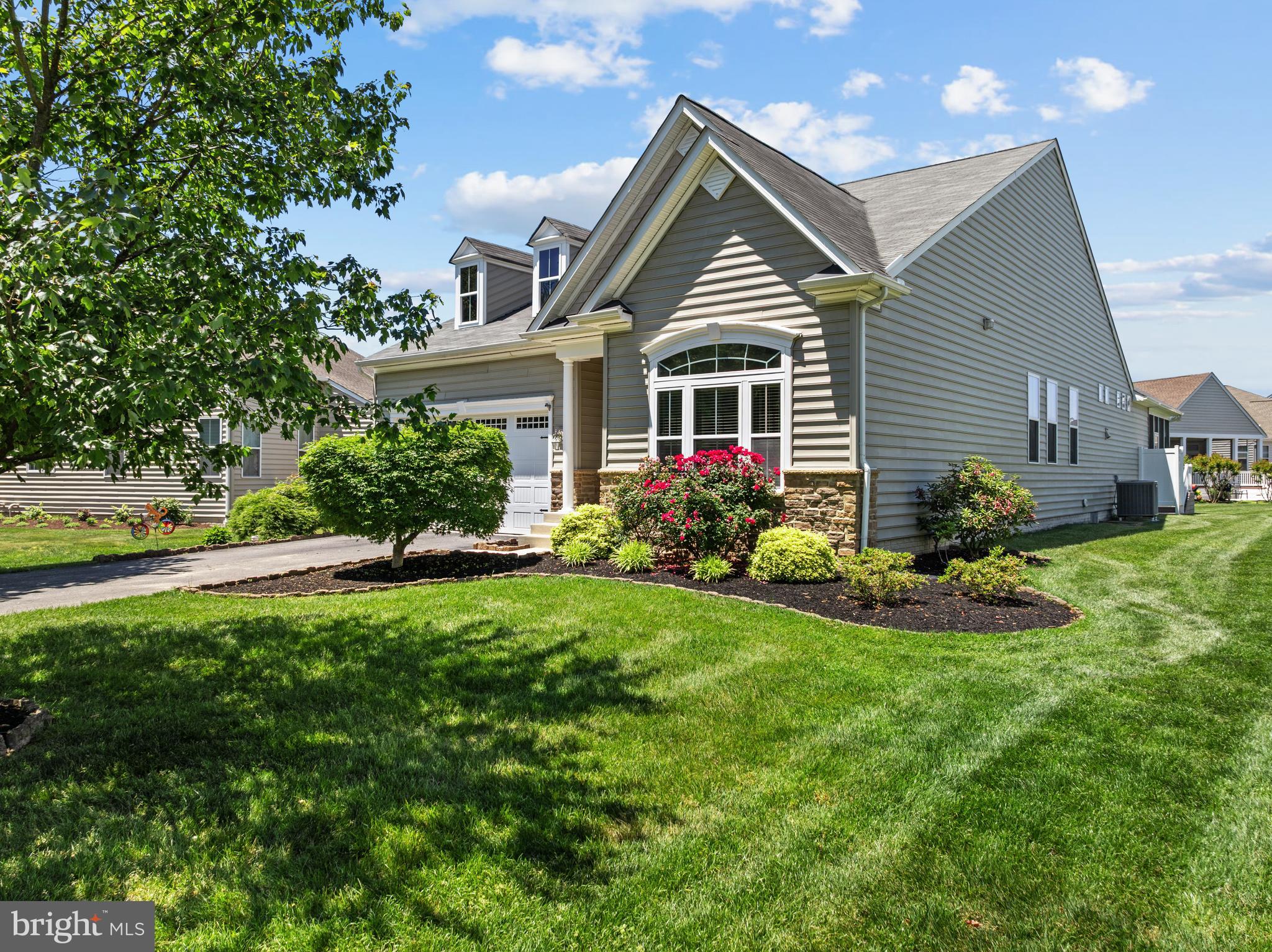 14692 PLEASANT POND WAY