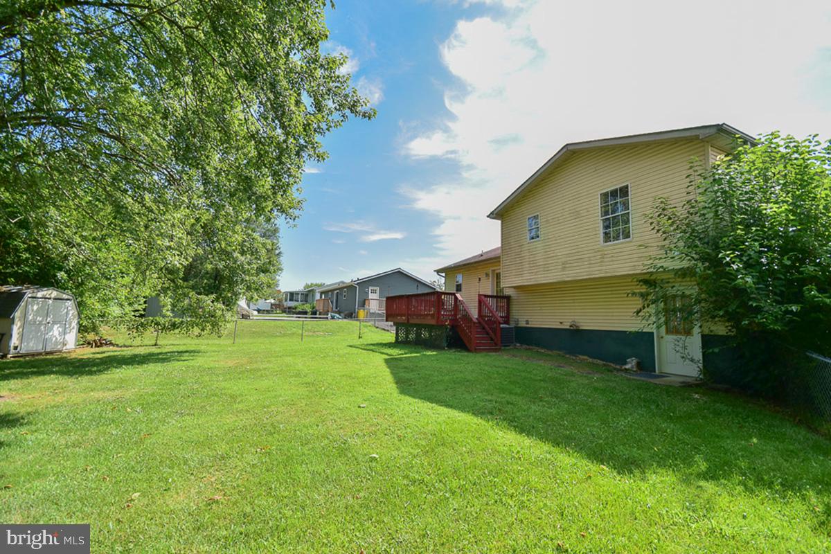 SPRINGFIELD VILLAGE - Residential