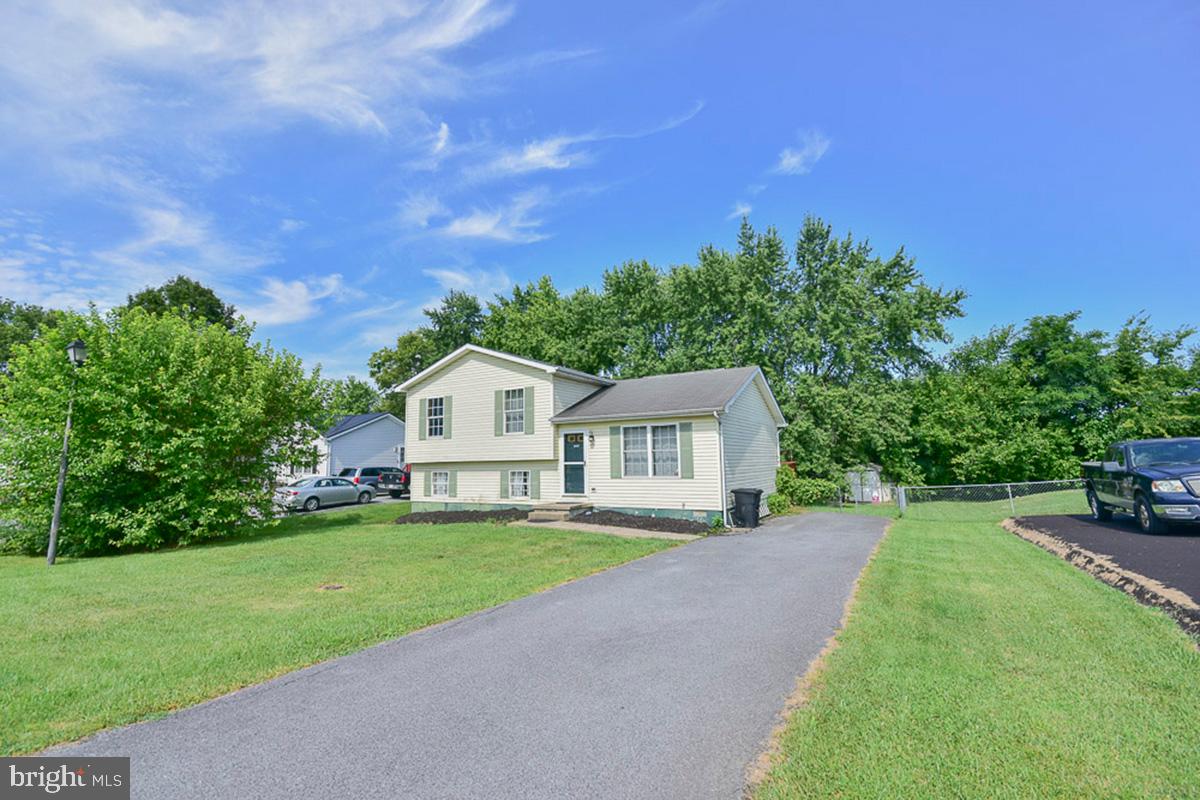 SPRINGFIELD VILLAGE - Residential