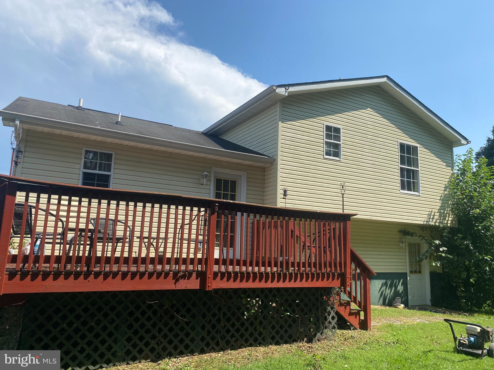 SPRINGFIELD VILLAGE - Residential