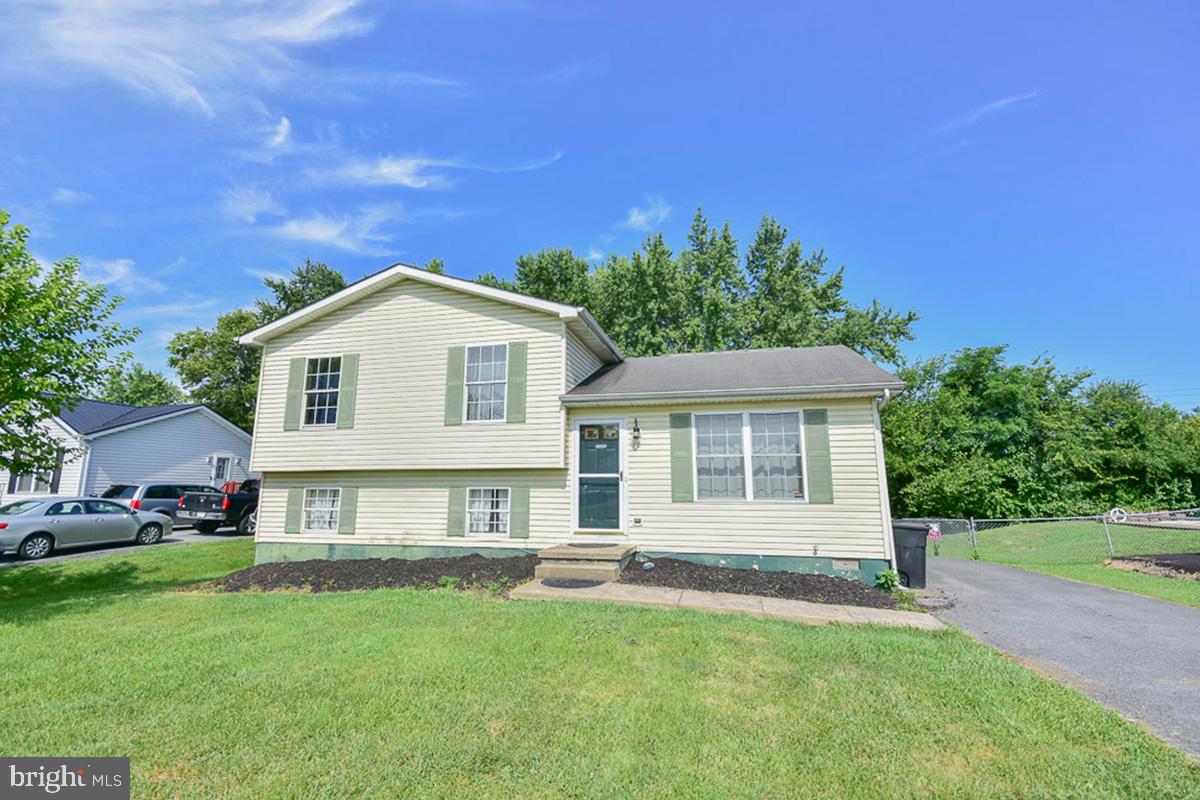 SPRINGFIELD VILLAGE - Residential